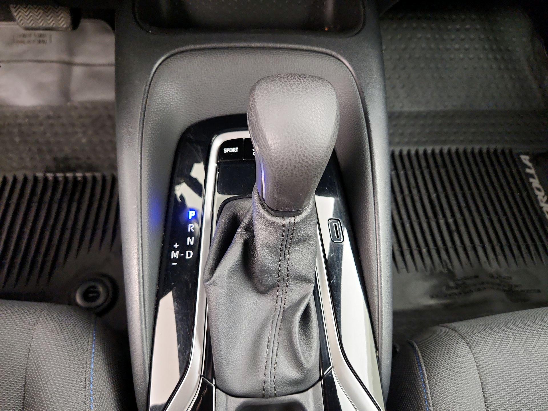 Thumbnail: 2021 Toyota Corolla - 17