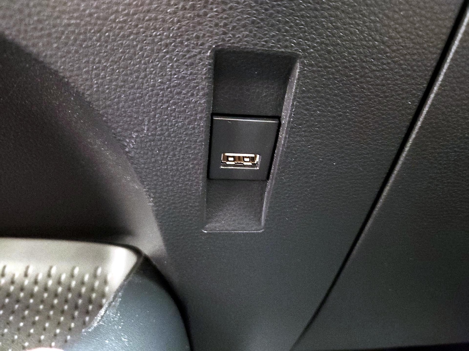 2021 Toyota Corolla SE - Photo 19