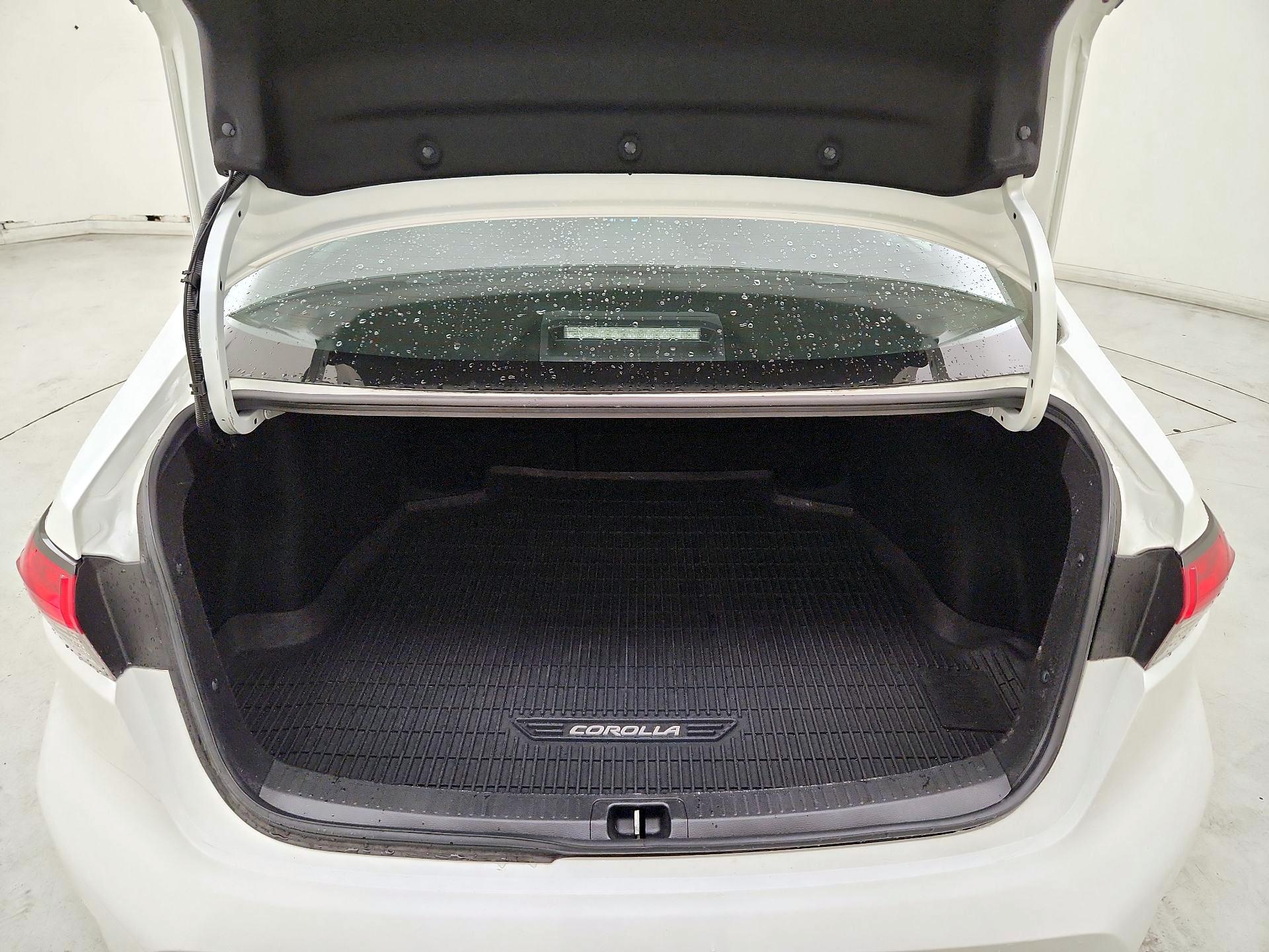 Thumbnail: 2021 Toyota Corolla - 20