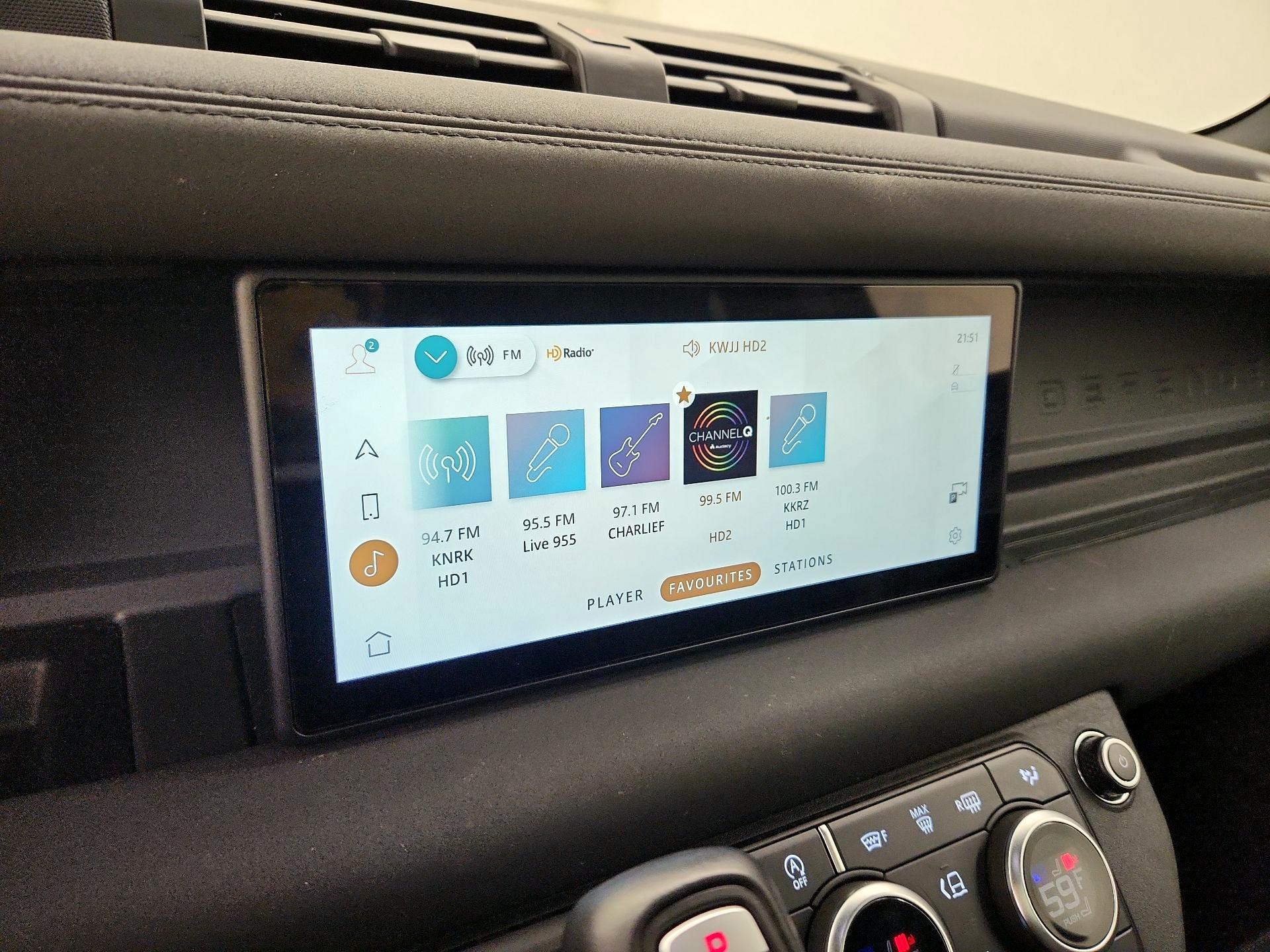 Thumbnail: 2023 Land Rover Defender - 15