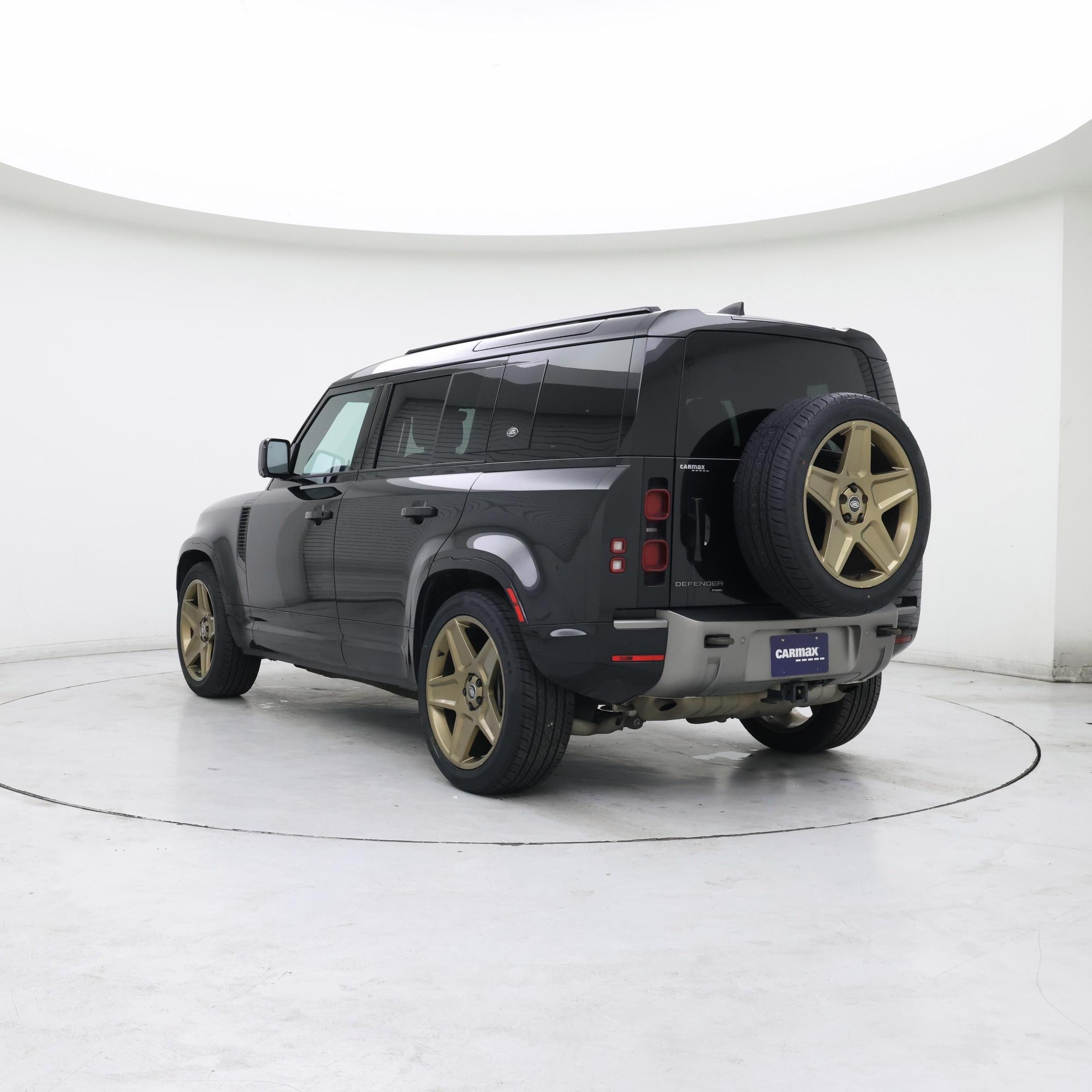 Thumbnail: 2023 Land Rover Defender - 2