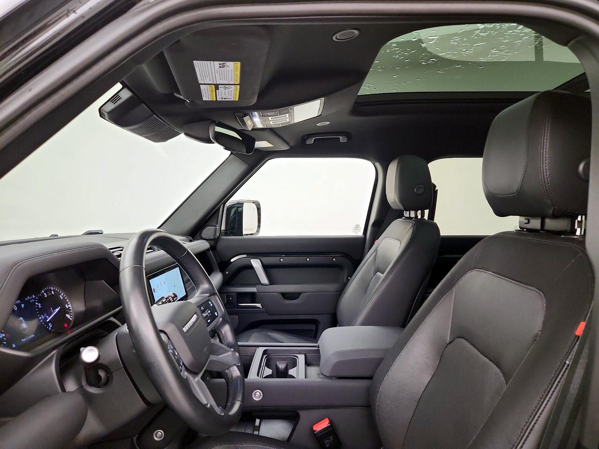 Thumbnail: 2023 Land Rover Defender - 19