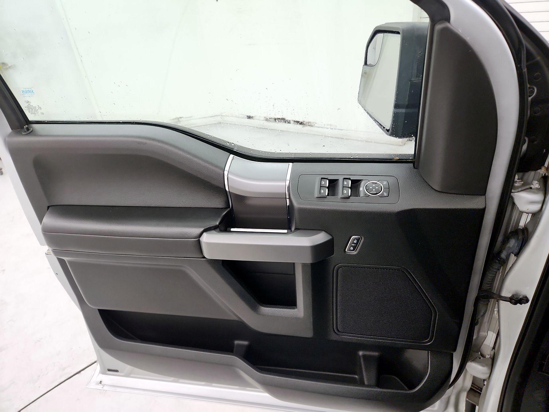 Thumbnail: 2016 Ford F-150 - 12