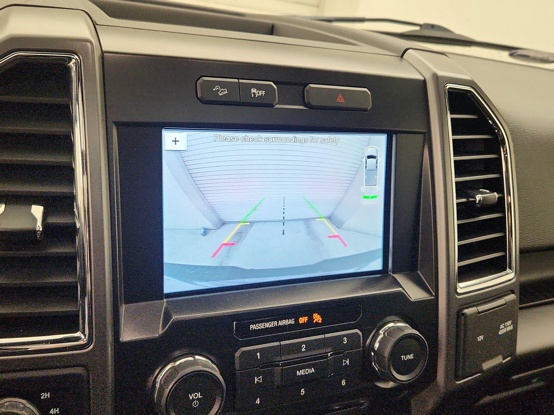 Thumbnail: 2016 Ford F-150 - 15