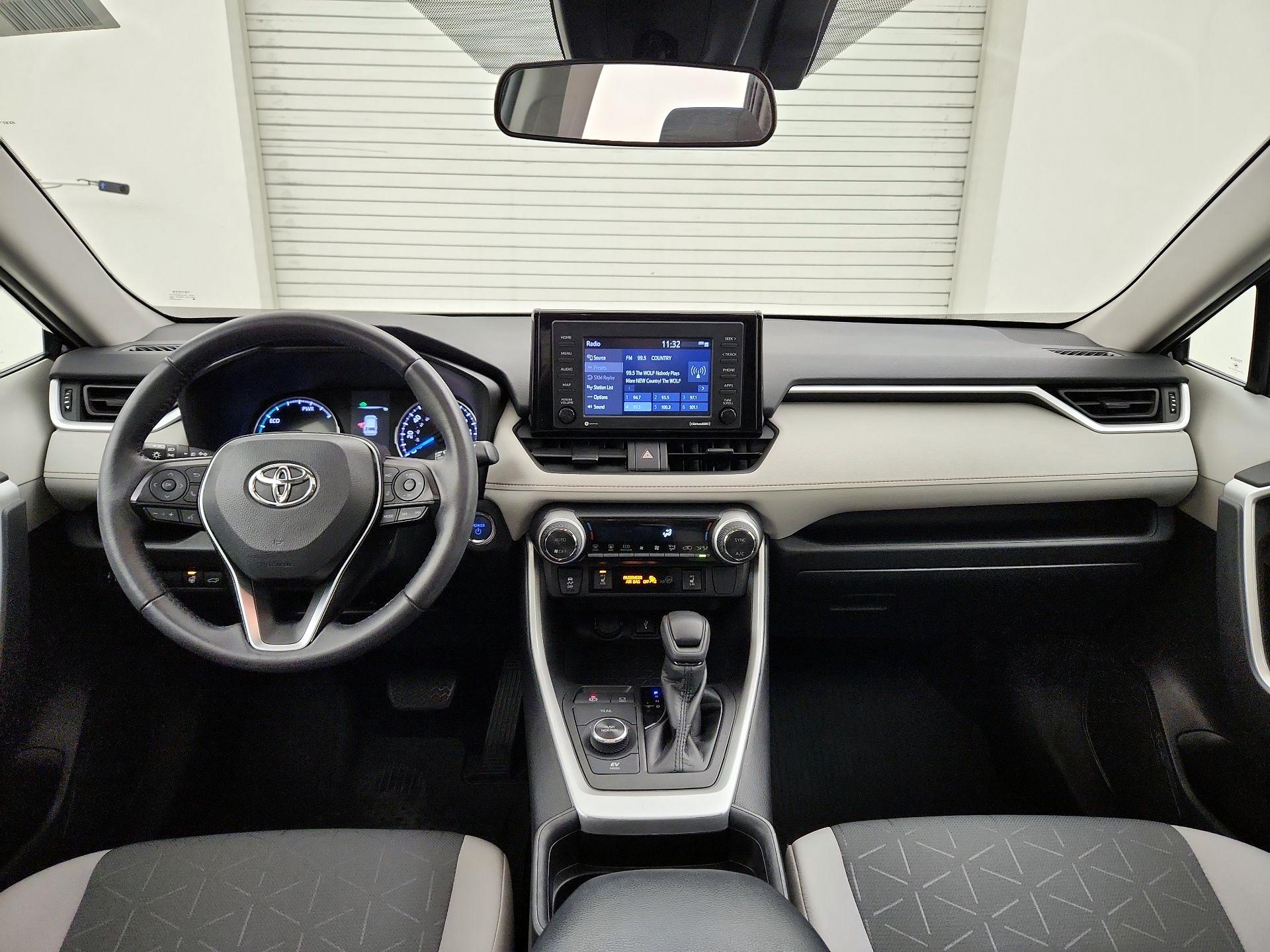 Thumbnail: 2021 Toyota RAV4 - 9