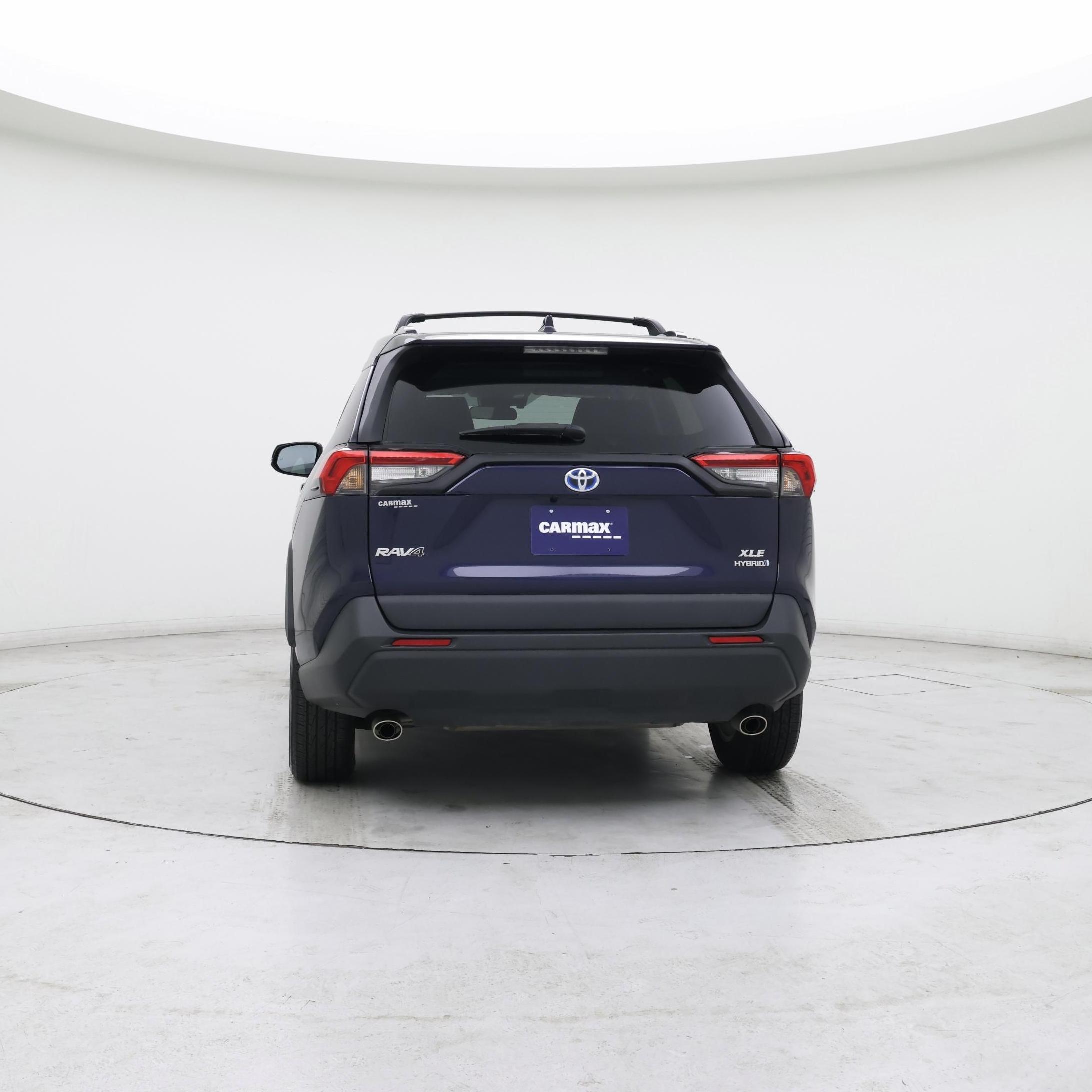 Thumbnail: 2021 Toyota RAV4 - 6