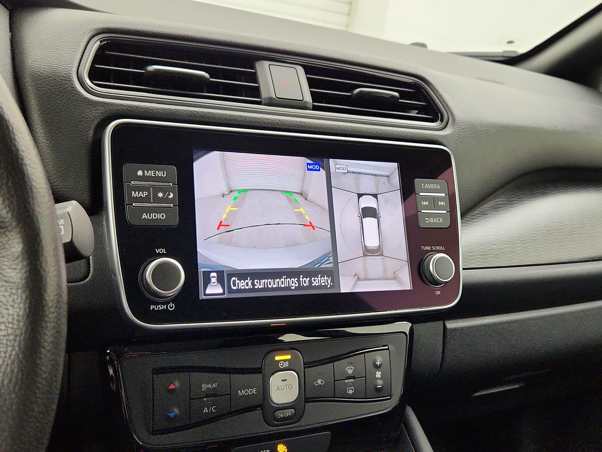 Thumbnail: 2020 Nissan Leaf - 14