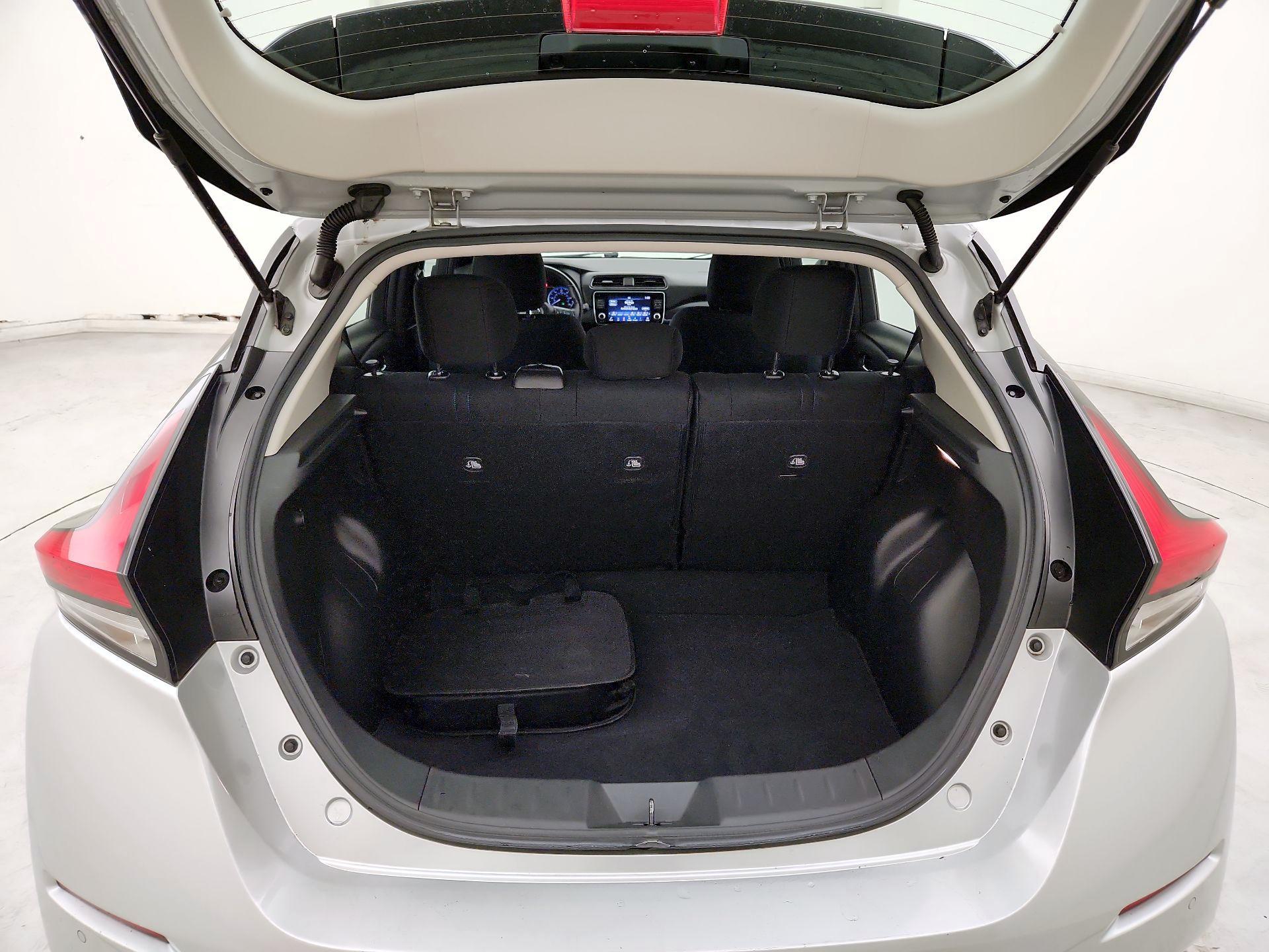 Thumbnail: 2020 Nissan Leaf - 20