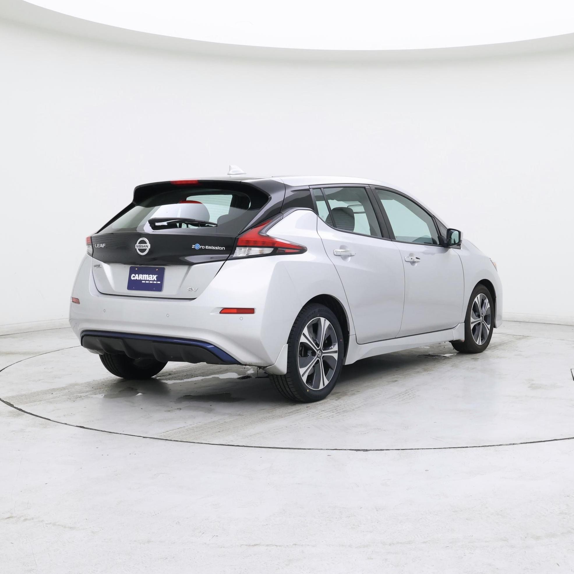 Thumbnail: 2020 Nissan Leaf - 8