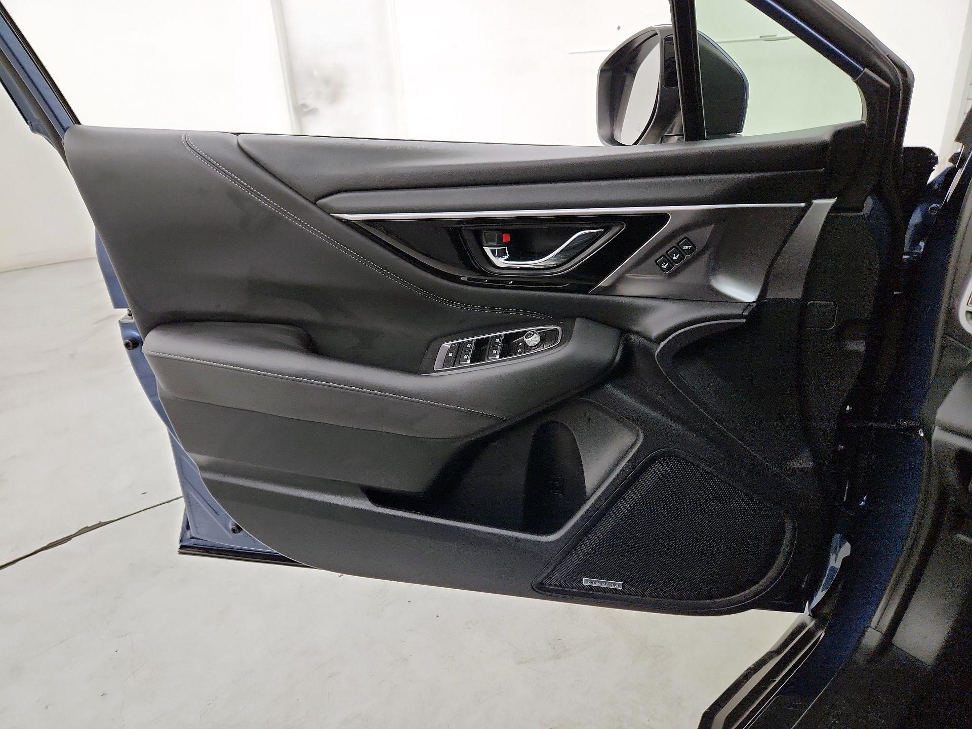 Thumbnail: 2020 Subaru Outback - 12