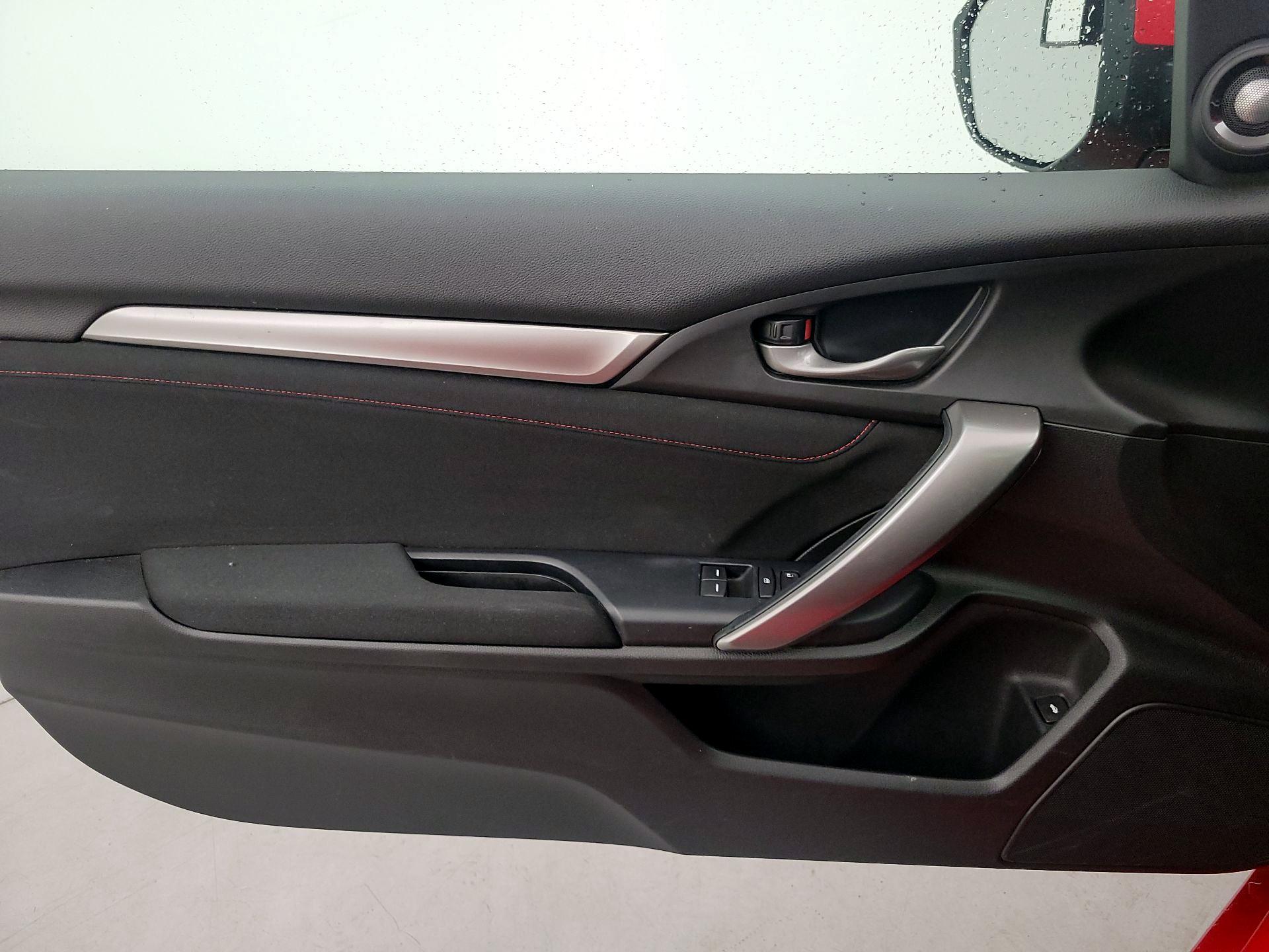 Thumbnail: 2017 Honda Civic - 12