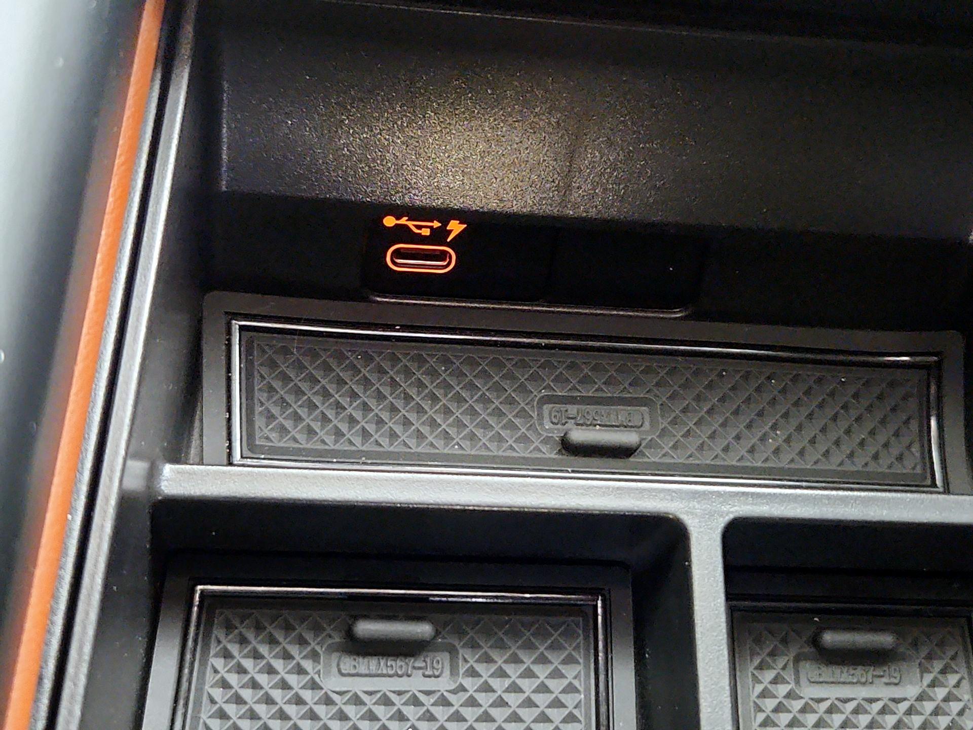 Thumbnail: 2022 BMW X5 - 19