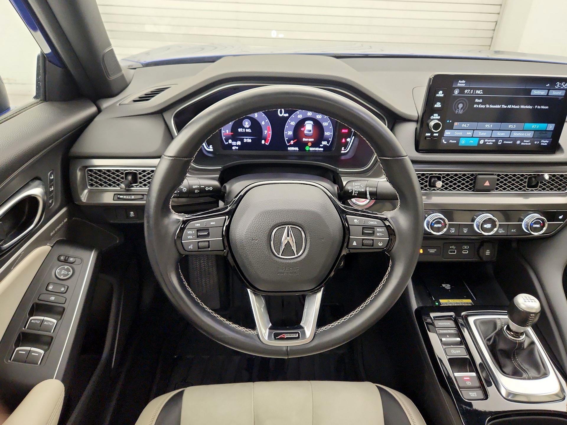 Thumbnail: 2023 Acura Integra - 10