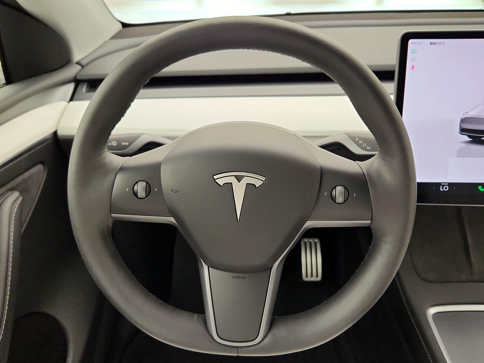 Thumbnail: 2022 Tesla Model Y - 10