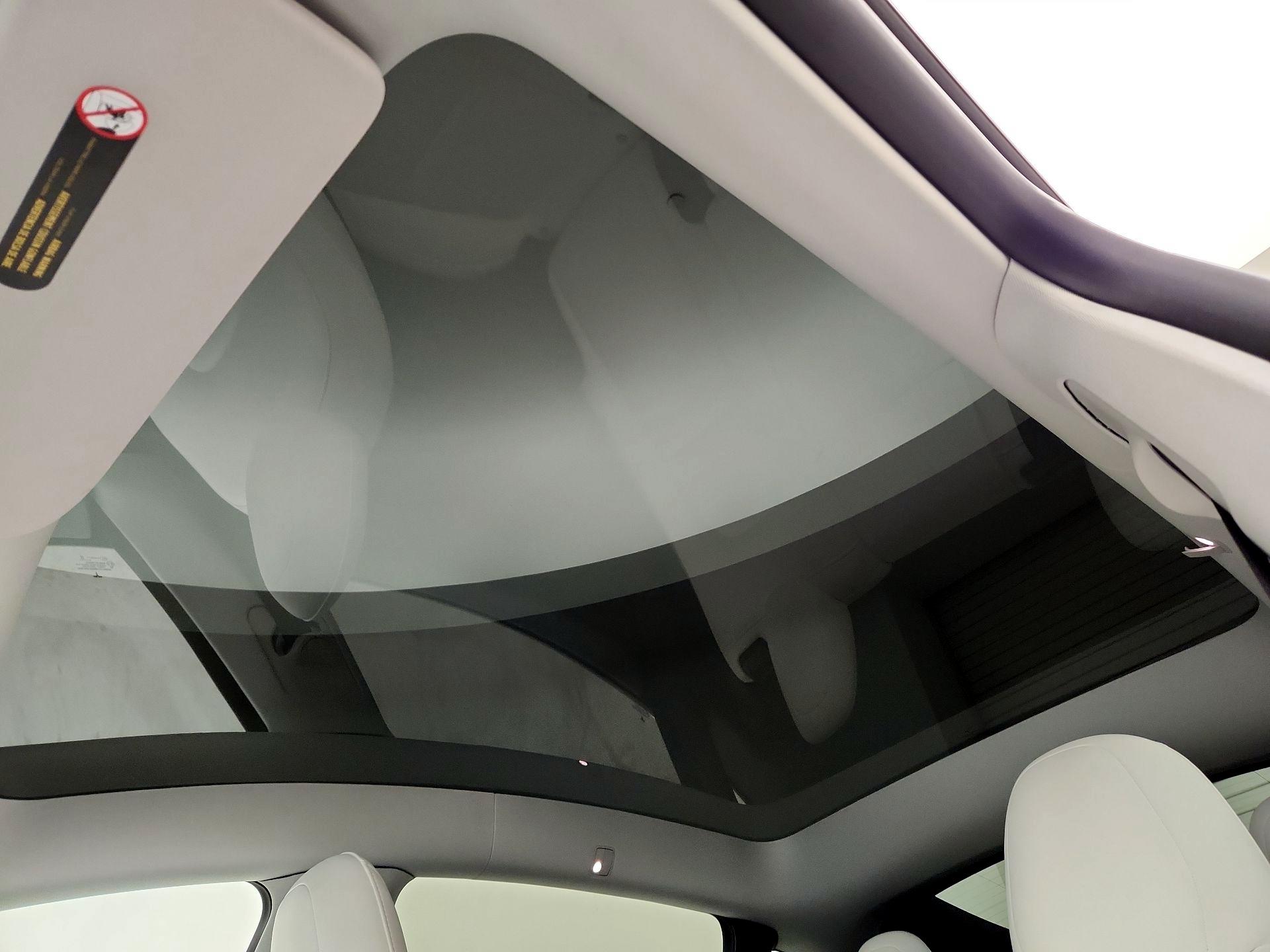 Thumbnail: 2022 Tesla Model Y - 19