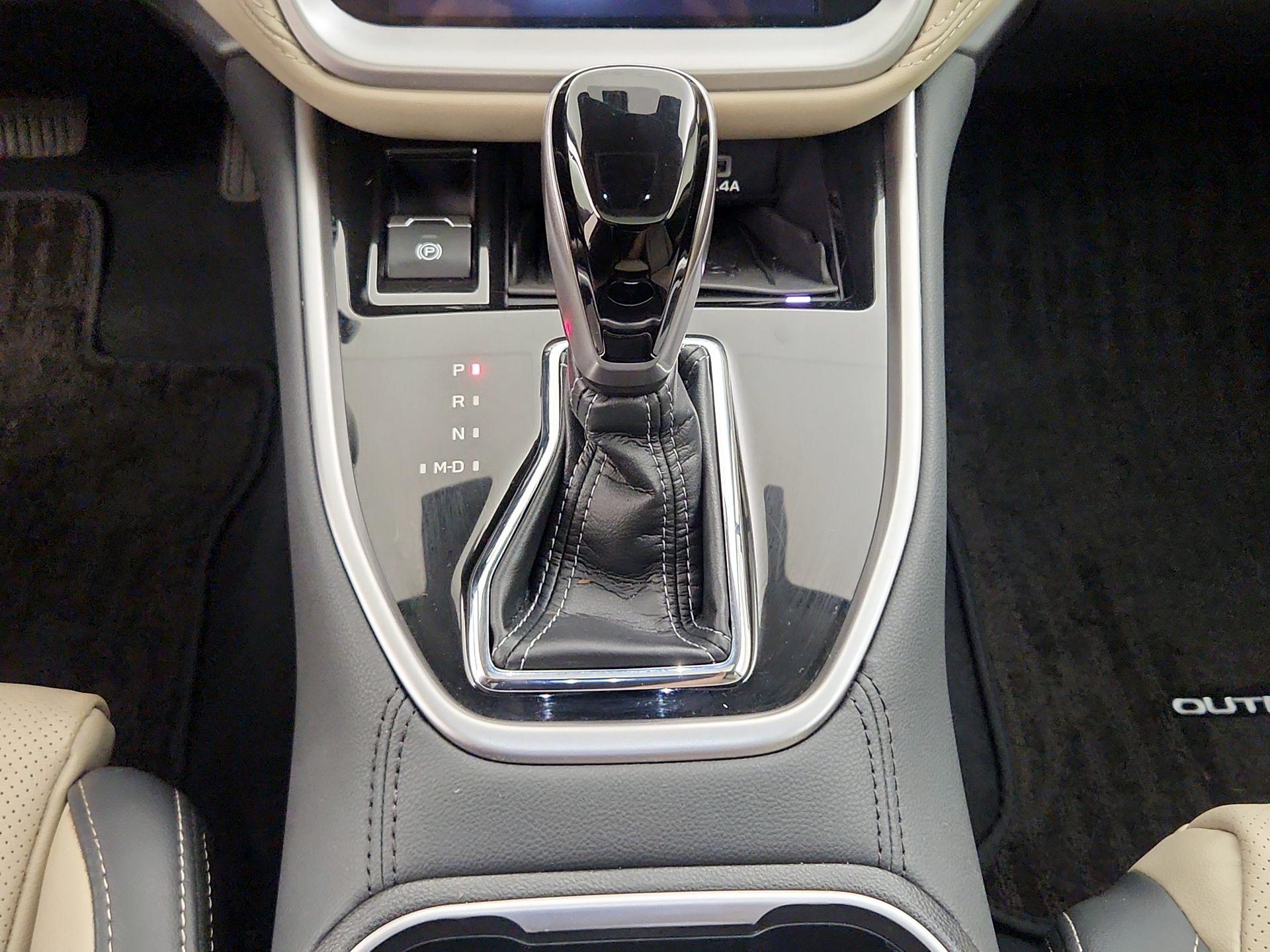 Thumbnail: 2023 Subaru Outback - 18