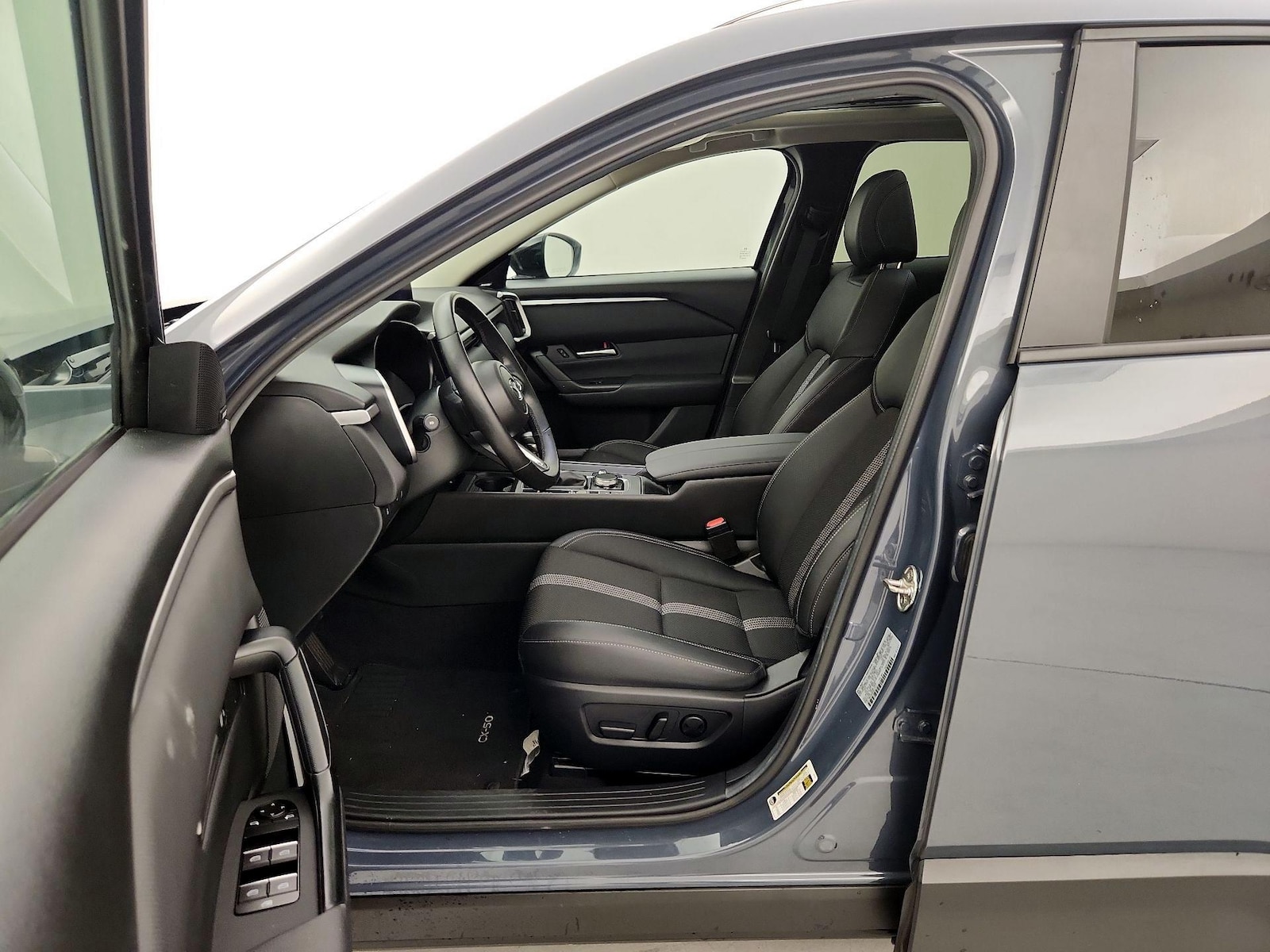 2024 Mazda CX-50 S PREMIUM - Photo 12