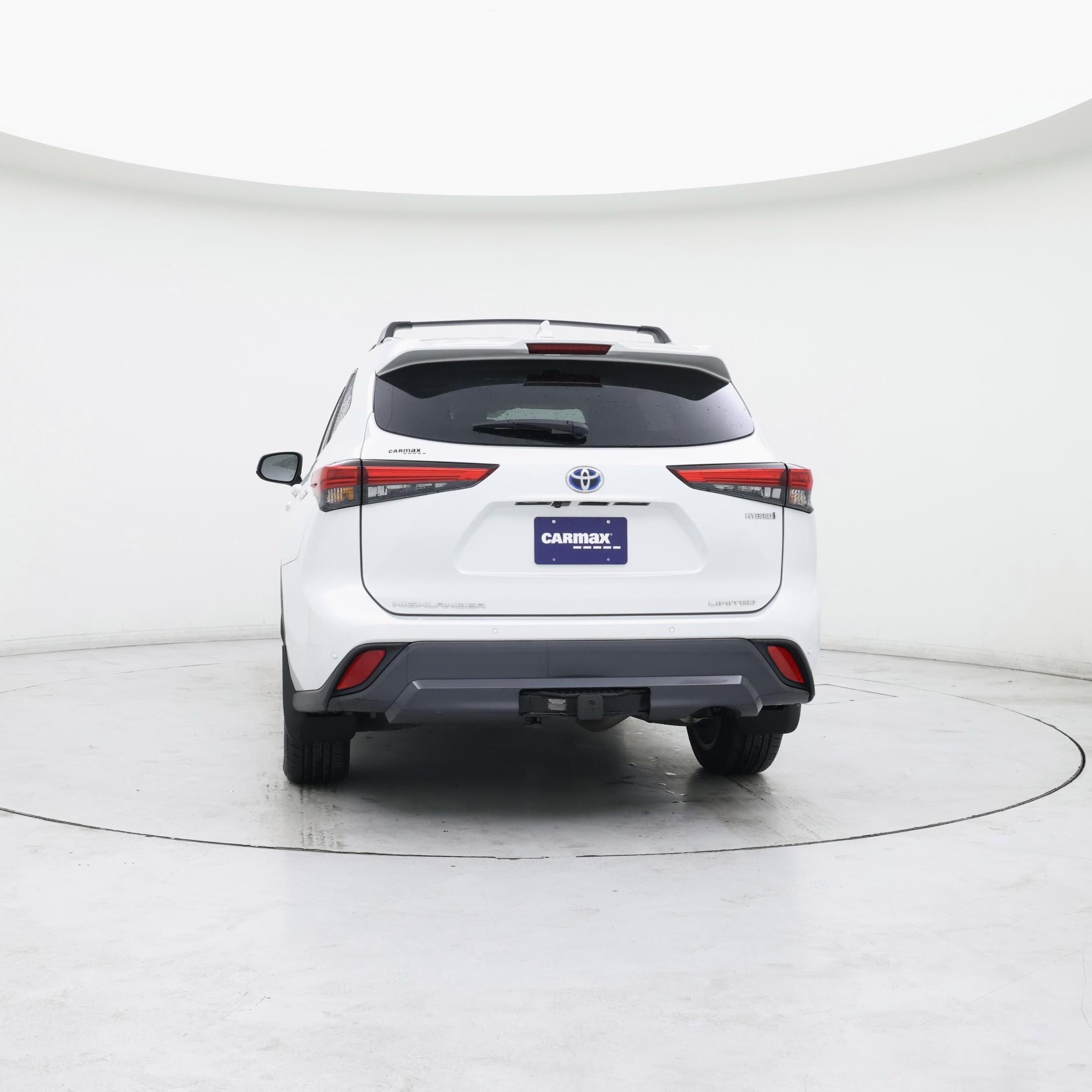 Thumbnail: 2023 Toyota Highlander - 6