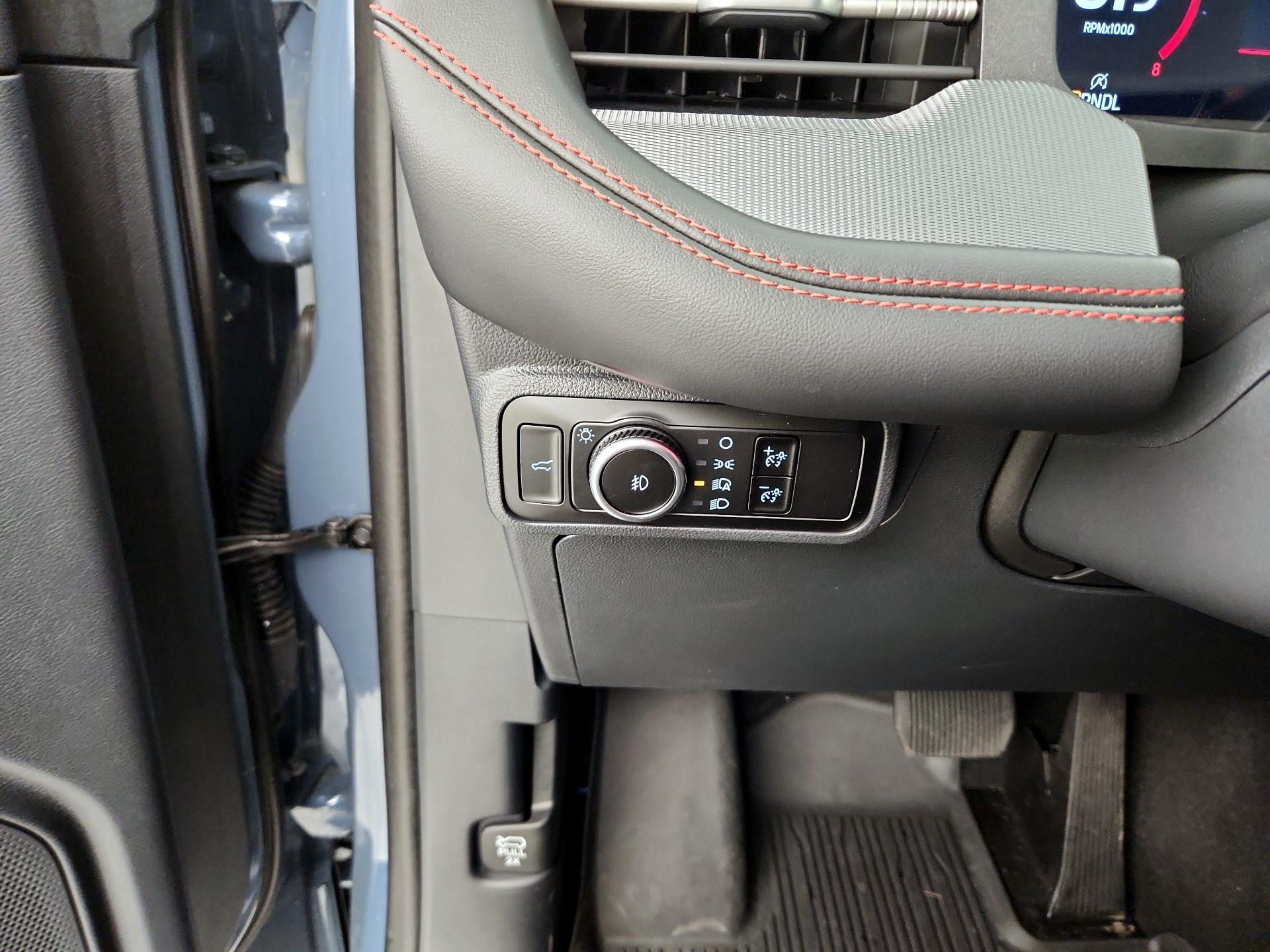 Thumbnail: 2025 Ford Explorer - 13