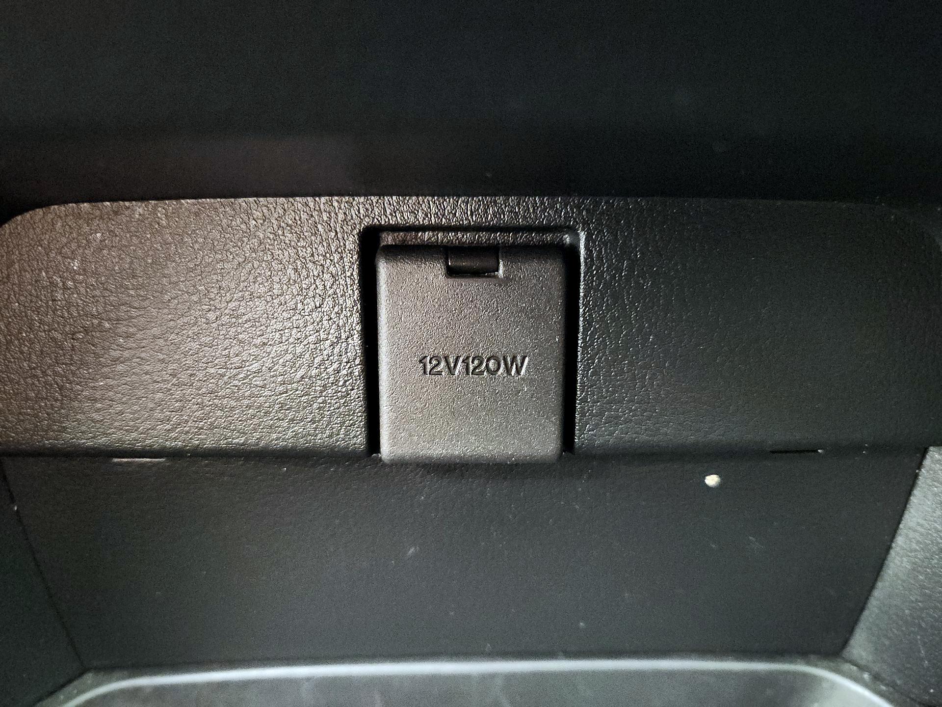 Thumbnail: 2024 Mazda CX-50 - 18