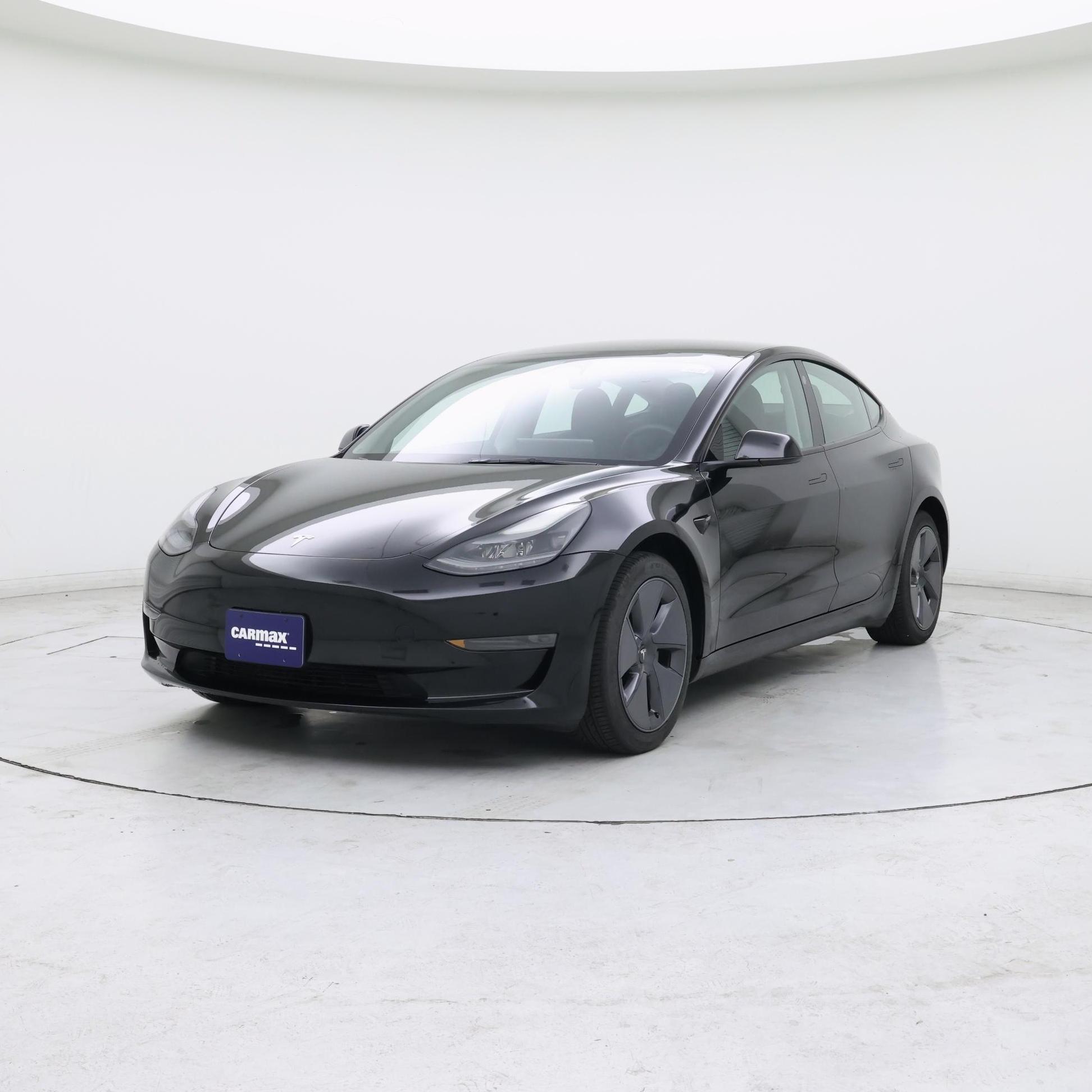 Thumbnail: 2023 Tesla Model 3 - 4