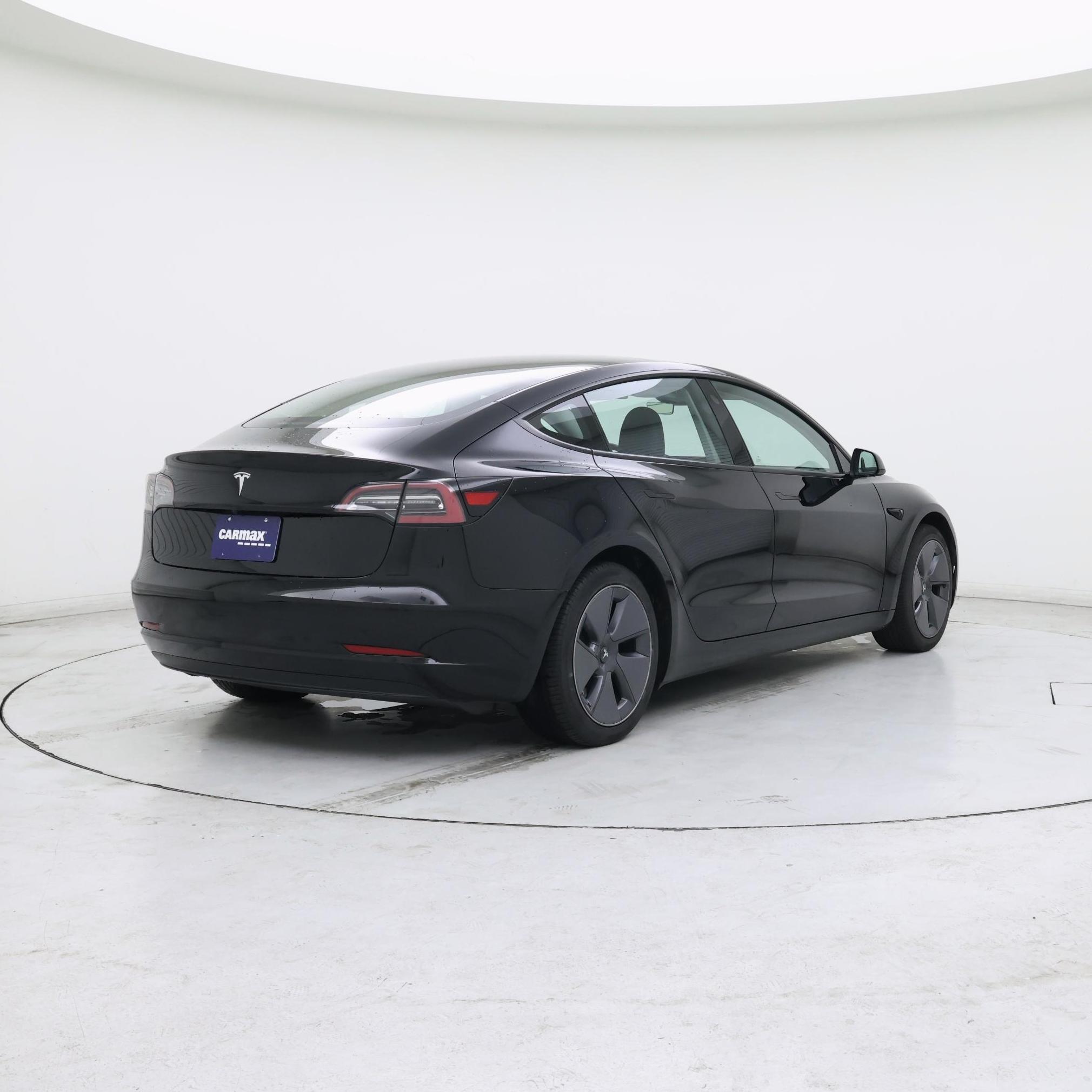 Thumbnail: 2023 Tesla Model 3 - 8