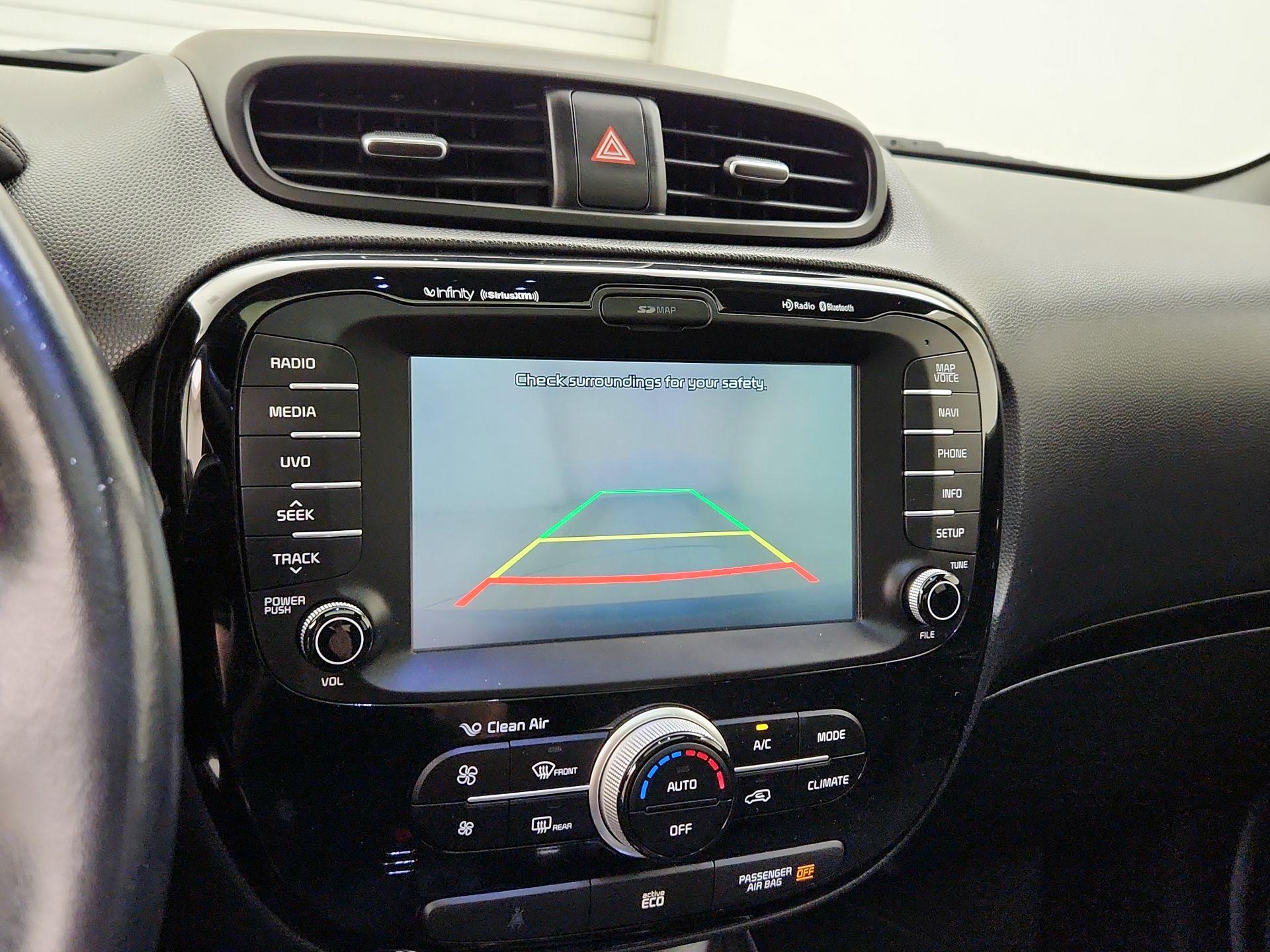 Thumbnail: 2014 Kia Soul - 14