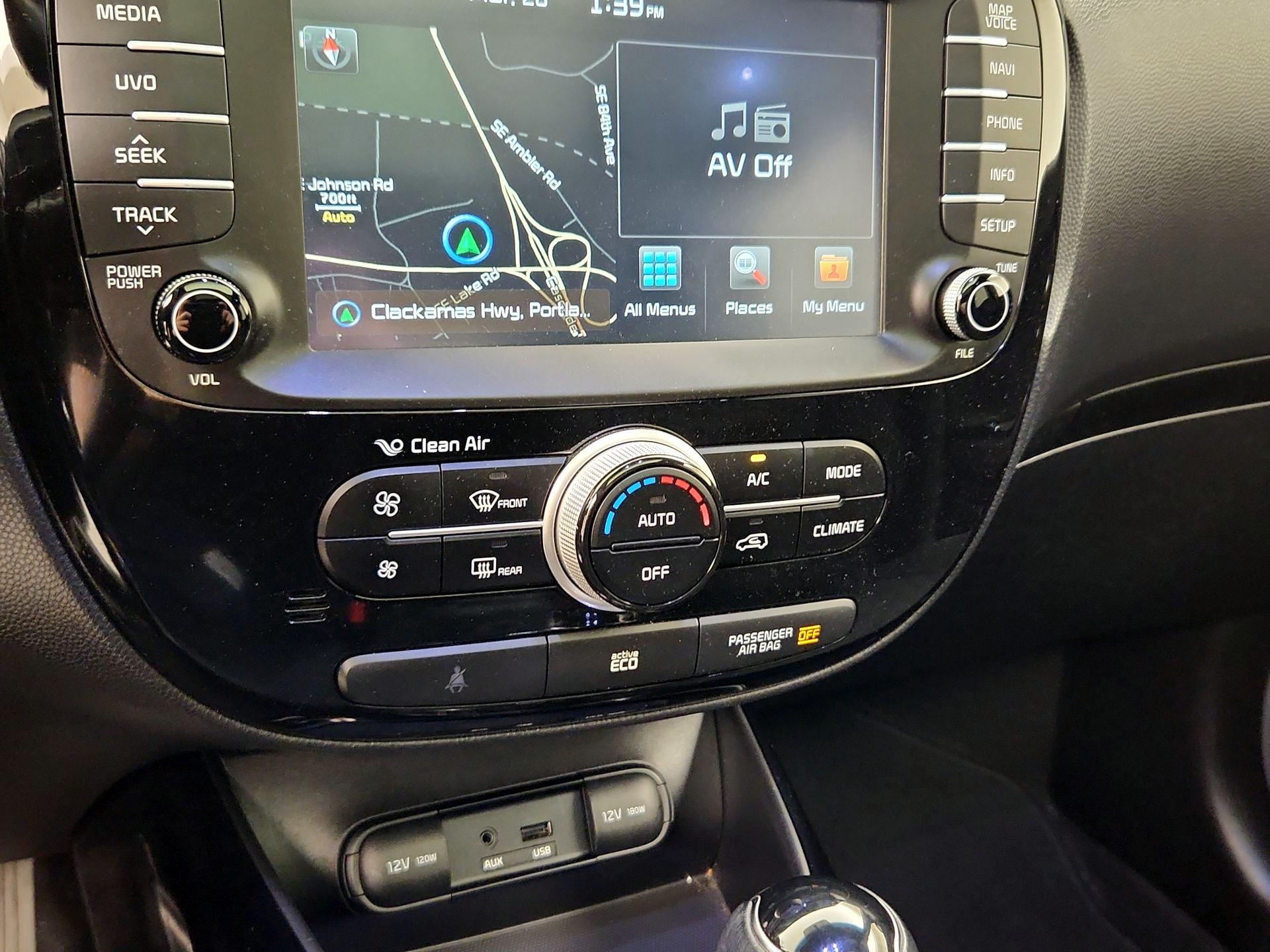 Thumbnail: 2014 Kia Soul - 16