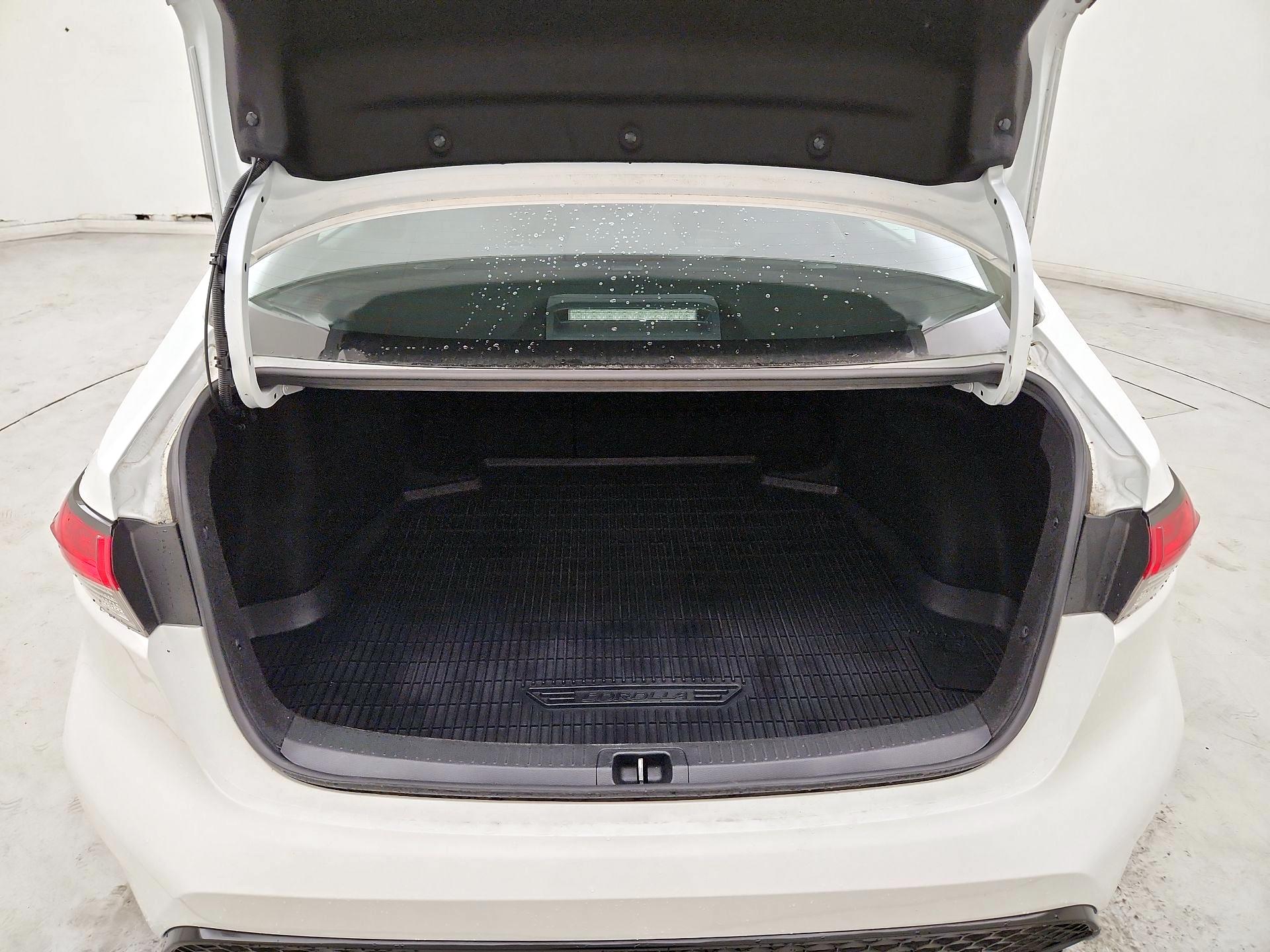 Thumbnail: 2022 Toyota Corolla - 20