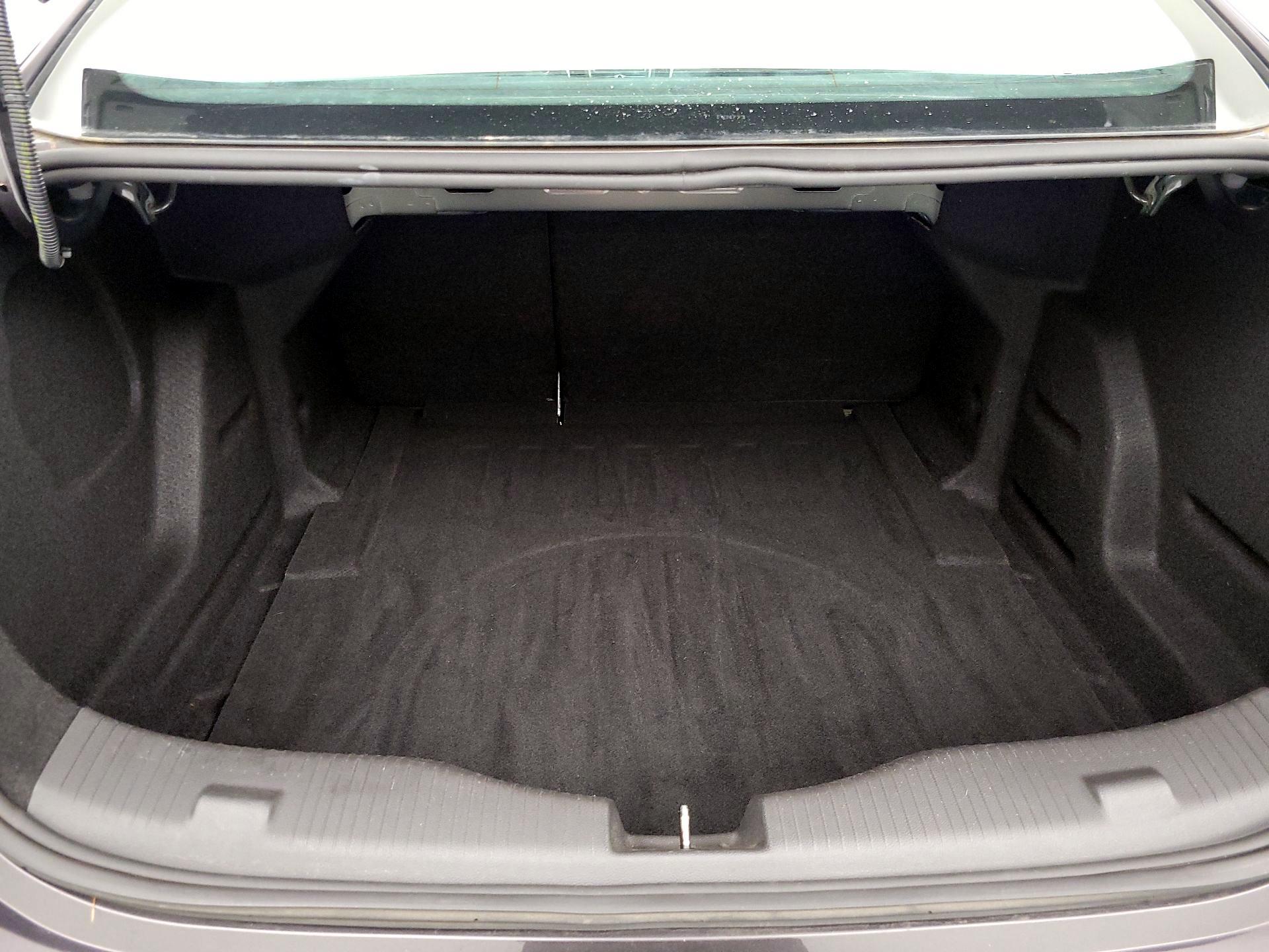 Thumbnail: 2016 Chevrolet Cruze - 20