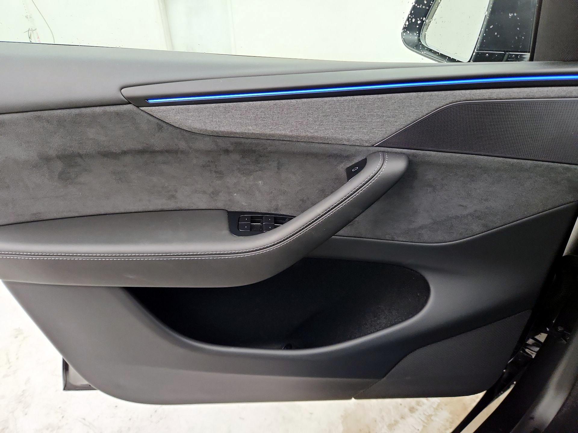 Thumbnail: 2026 Tesla Model Y - 12