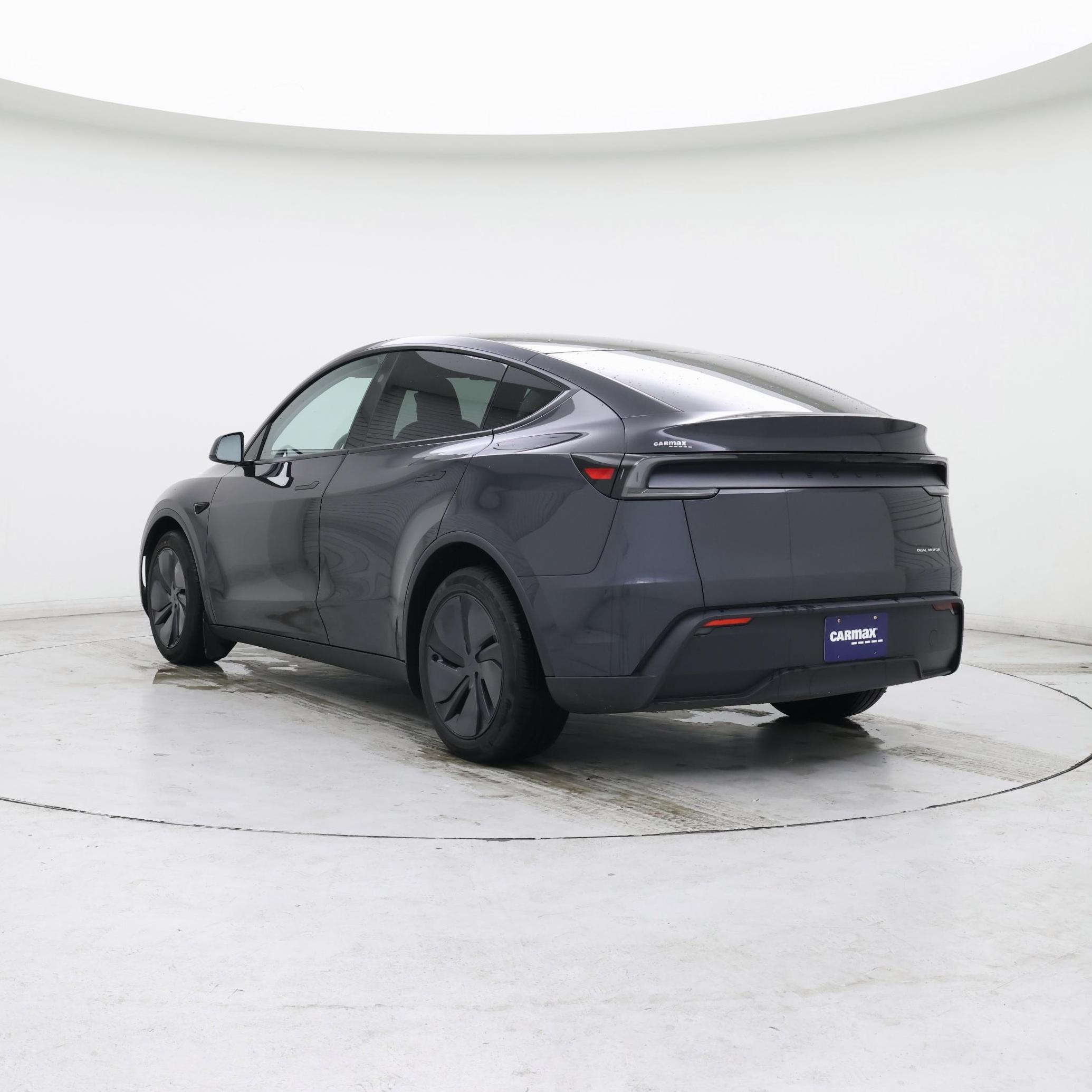 Thumbnail: 2026 Tesla Model Y - 2