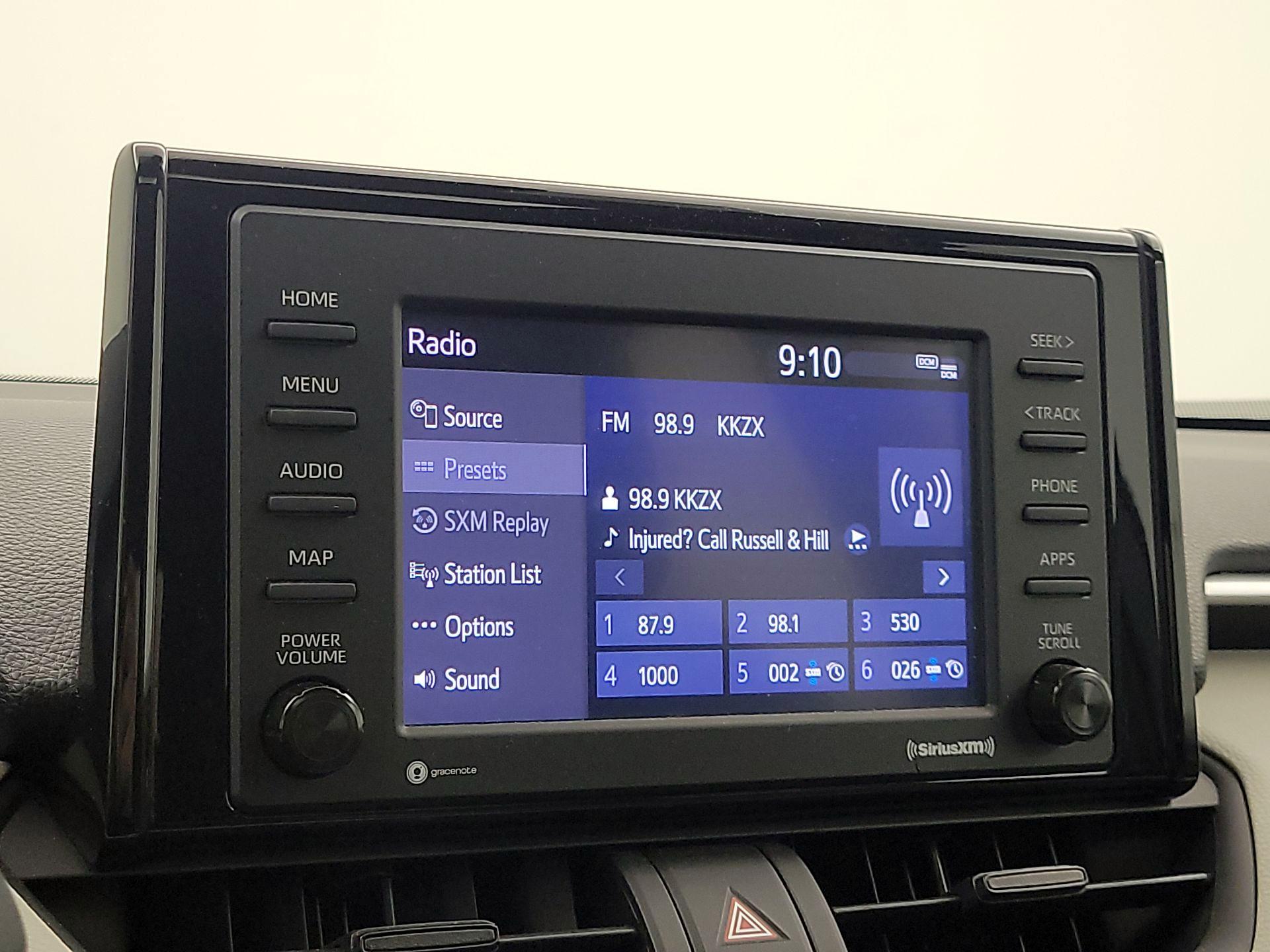 Thumbnail: 2021 Toyota RAV4 - 16