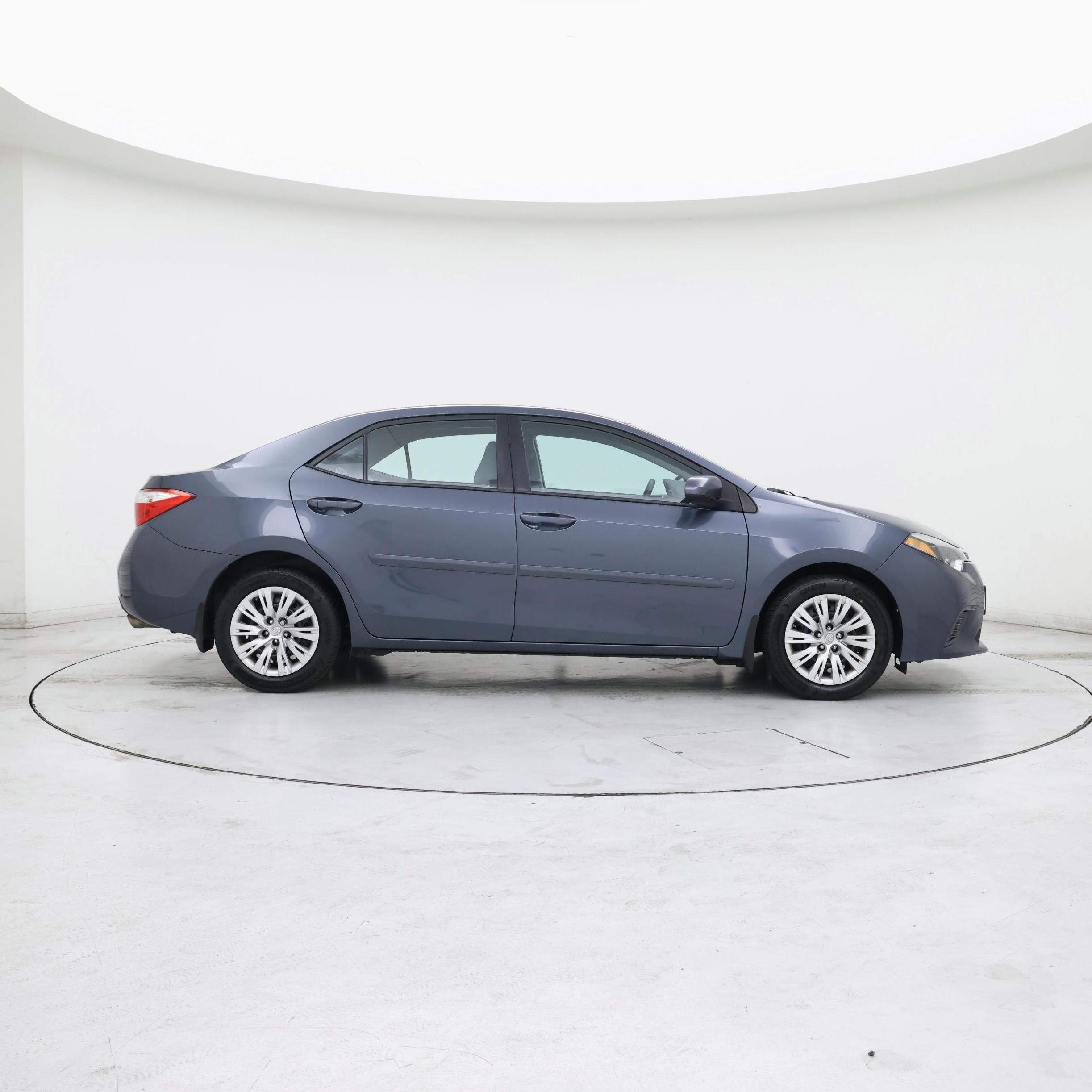 Thumbnail: 2015 Toyota Corolla - 7
