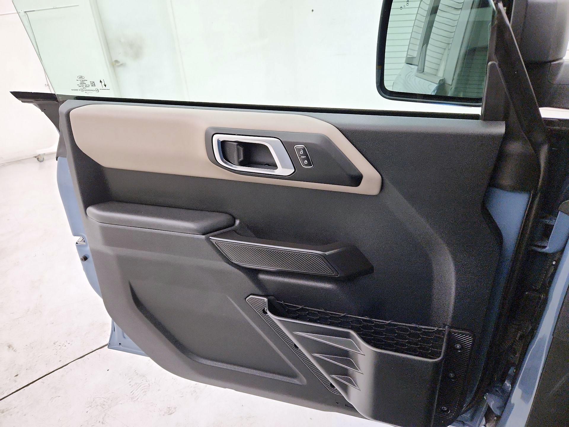 Thumbnail: 2024 Ford Bronco - 12