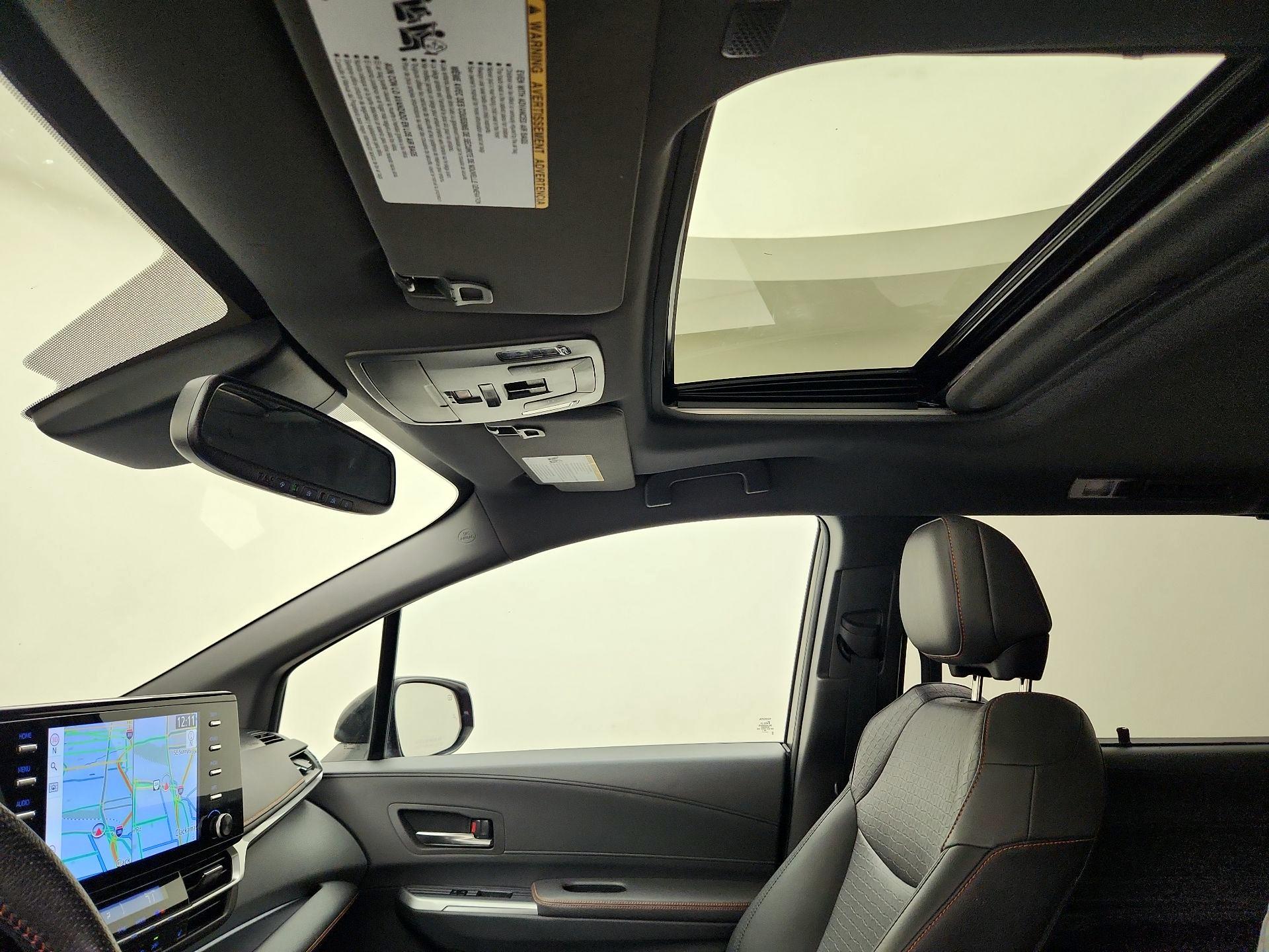 Thumbnail: 2021 Toyota Sienna - 20