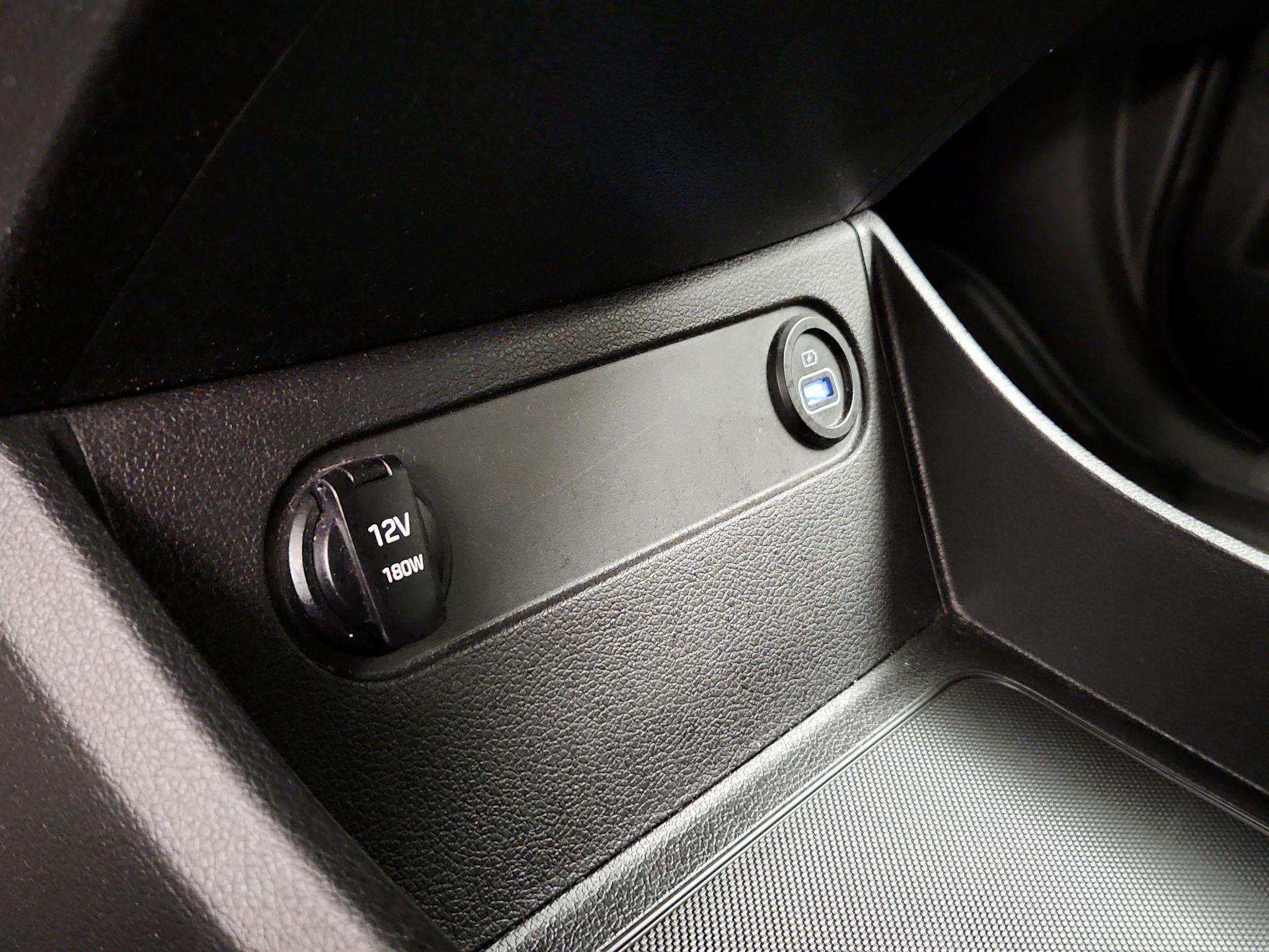 Thumbnail: 2022 Hyundai Santa Fe - 18