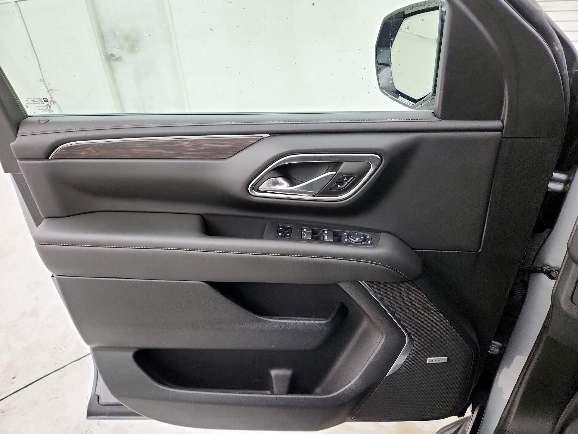 Thumbnail: 2024 Chevrolet Tahoe - 12