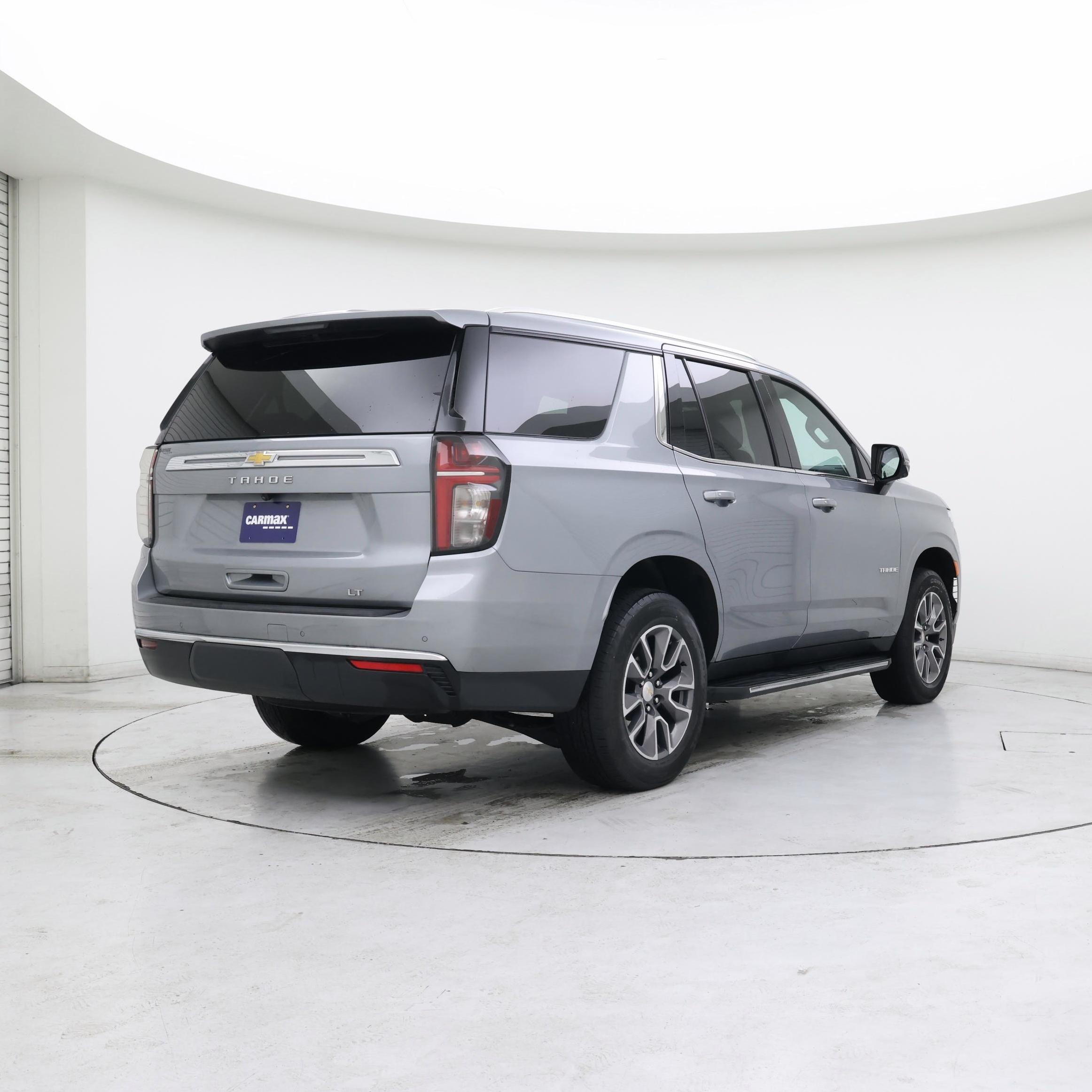 Thumbnail: 2024 Chevrolet Tahoe - 8