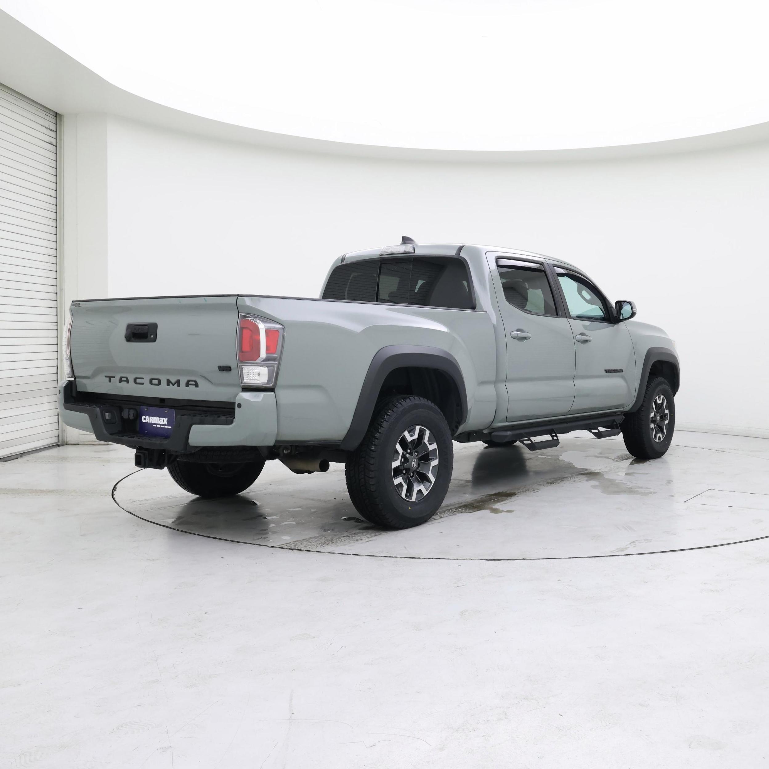 Thumbnail: 2022 Toyota Tacoma - 8