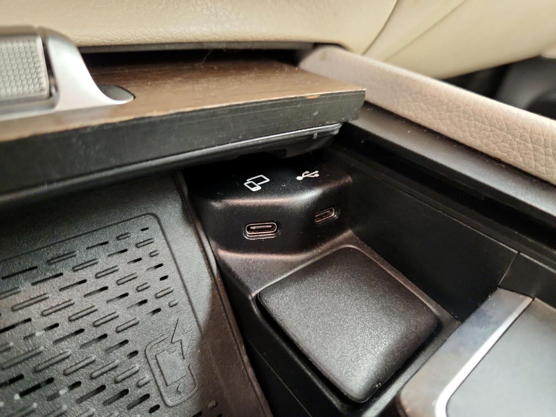 Thumbnail: 2021 Mercedes-Benz GLE - 19