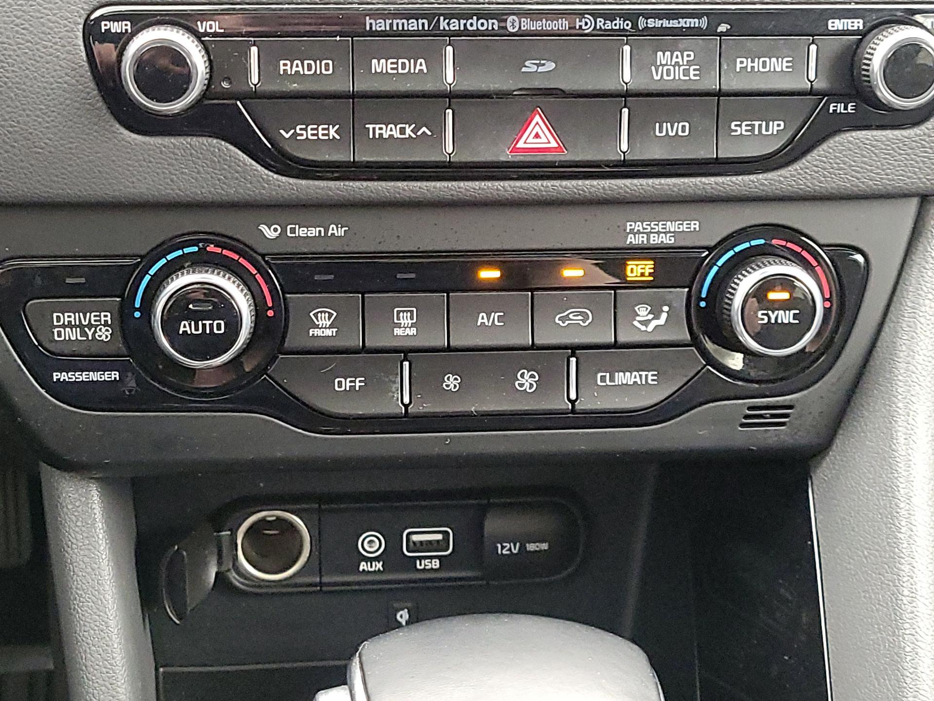 Thumbnail: 2018 Kia Niro - 17