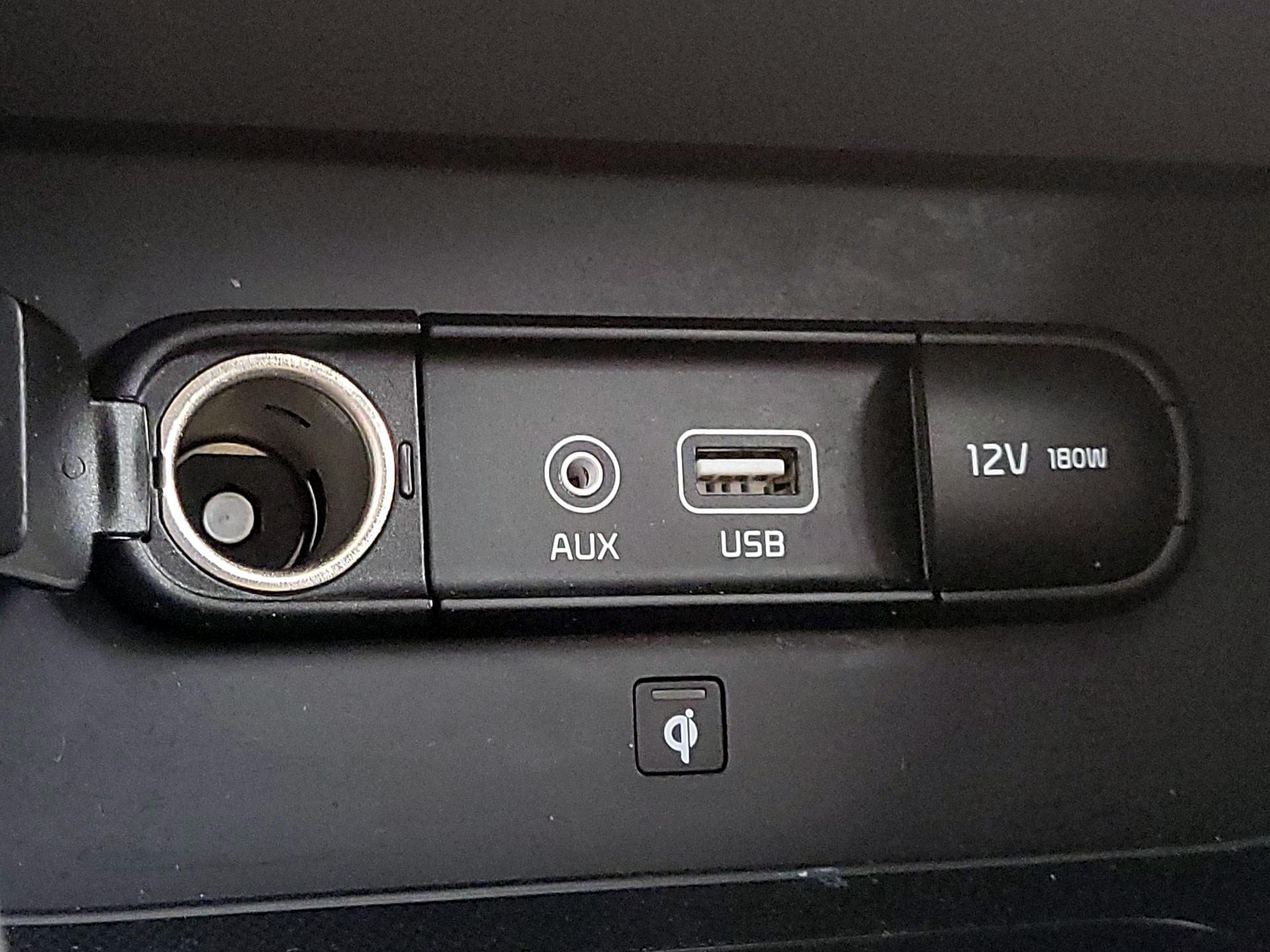 Thumbnail: 2018 Kia Niro - 19