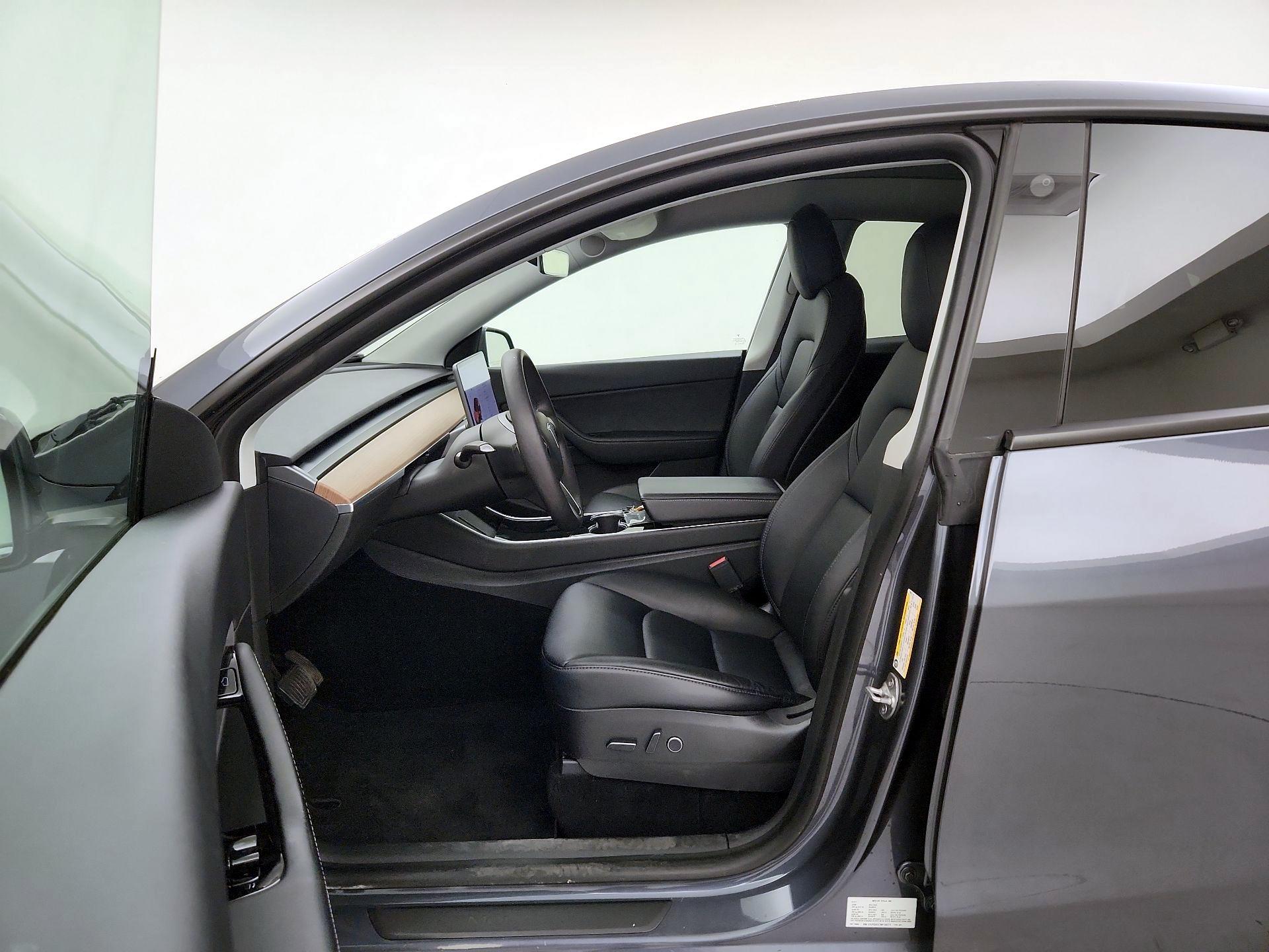 Thumbnail: 2021 Tesla Model Y - 11