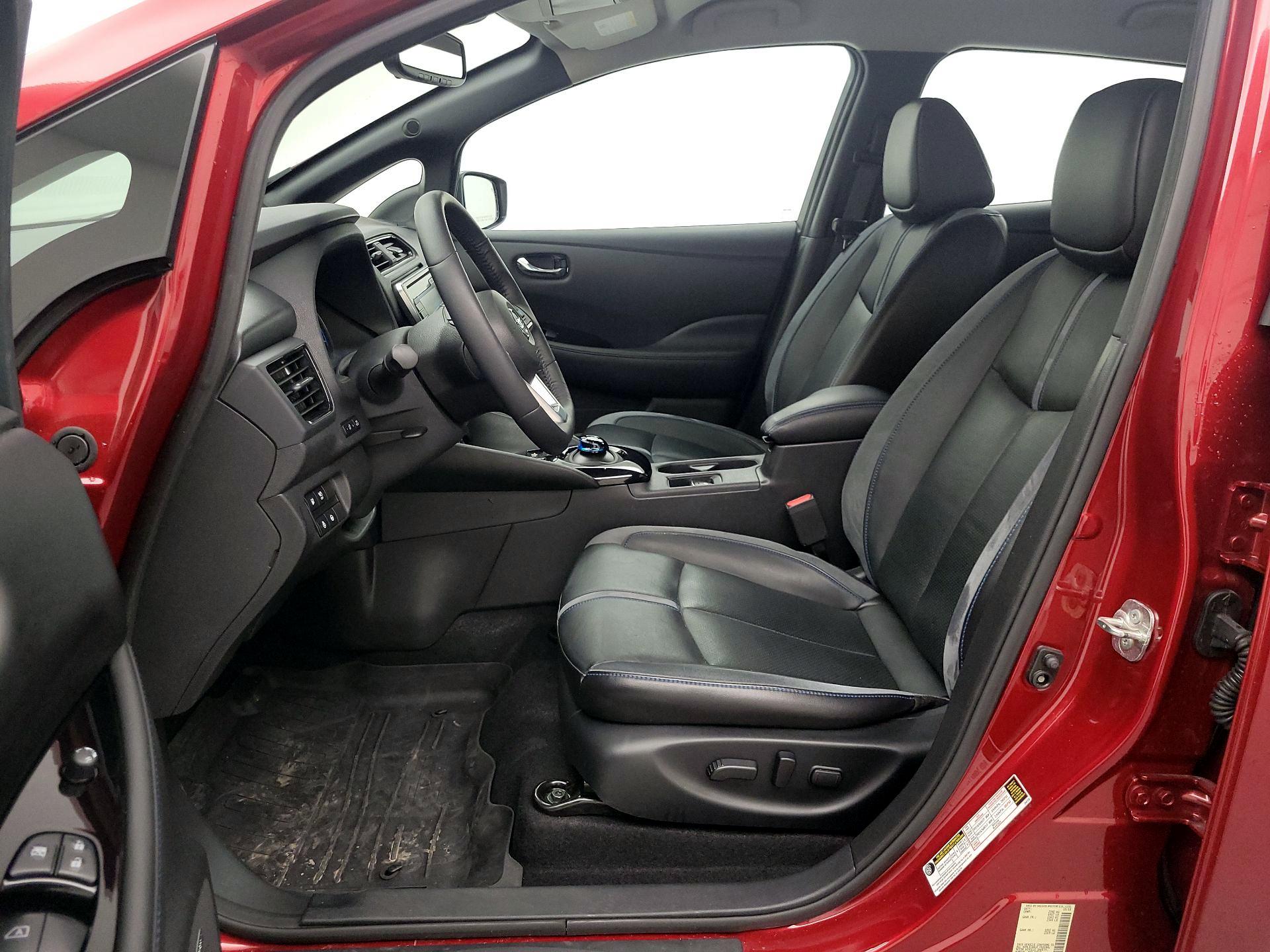 Thumbnail: 2019 Nissan Leaf - 11