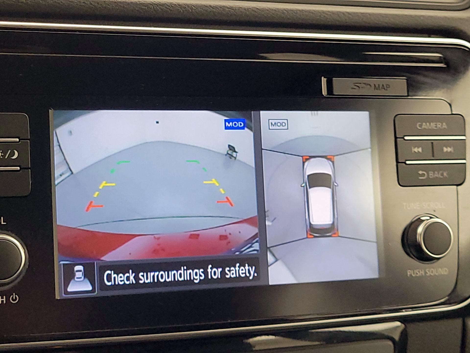 Thumbnail: 2019 Nissan Leaf - 15