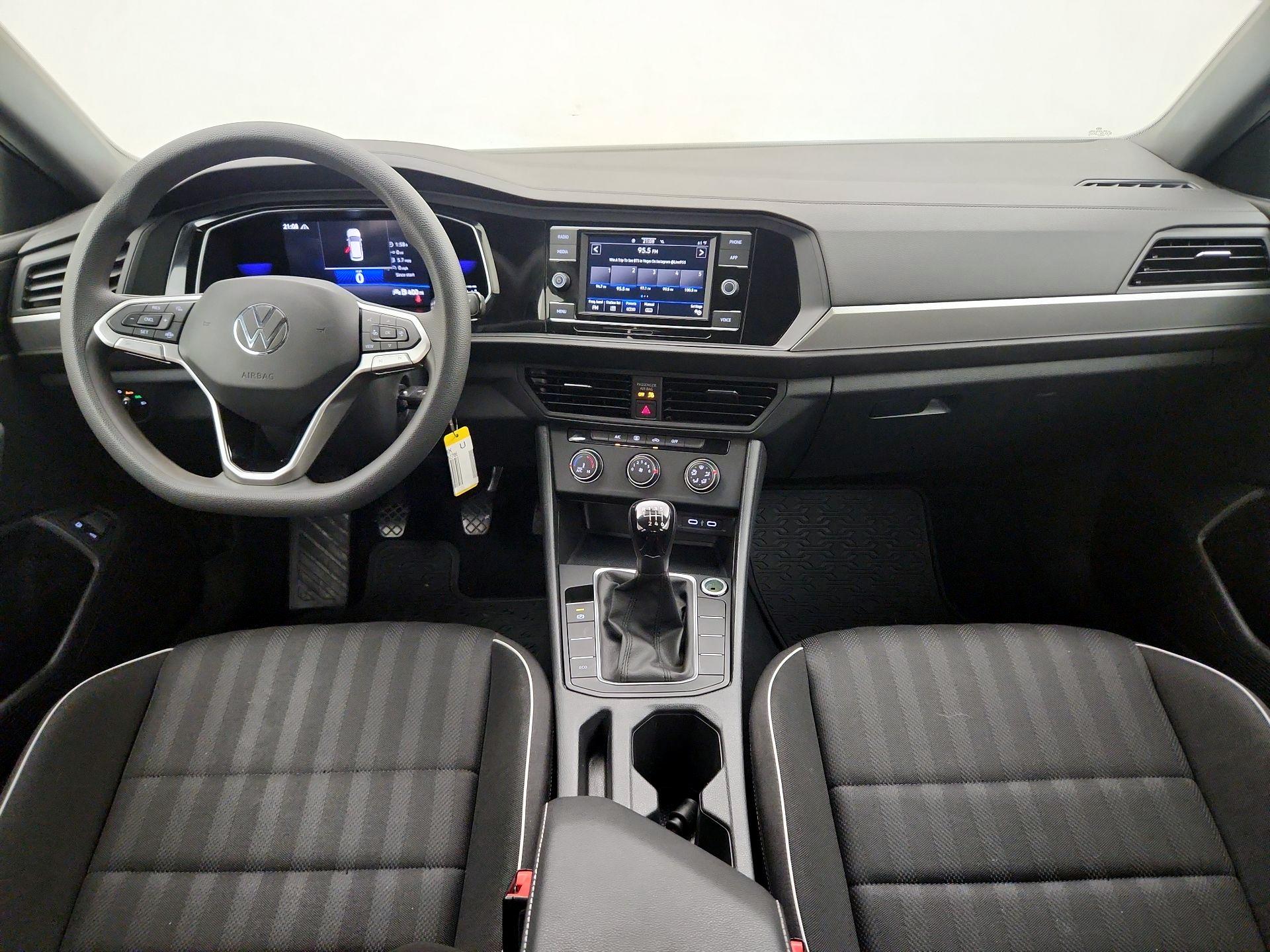 Thumbnail: 2022 Volkswagen Jetta - 9