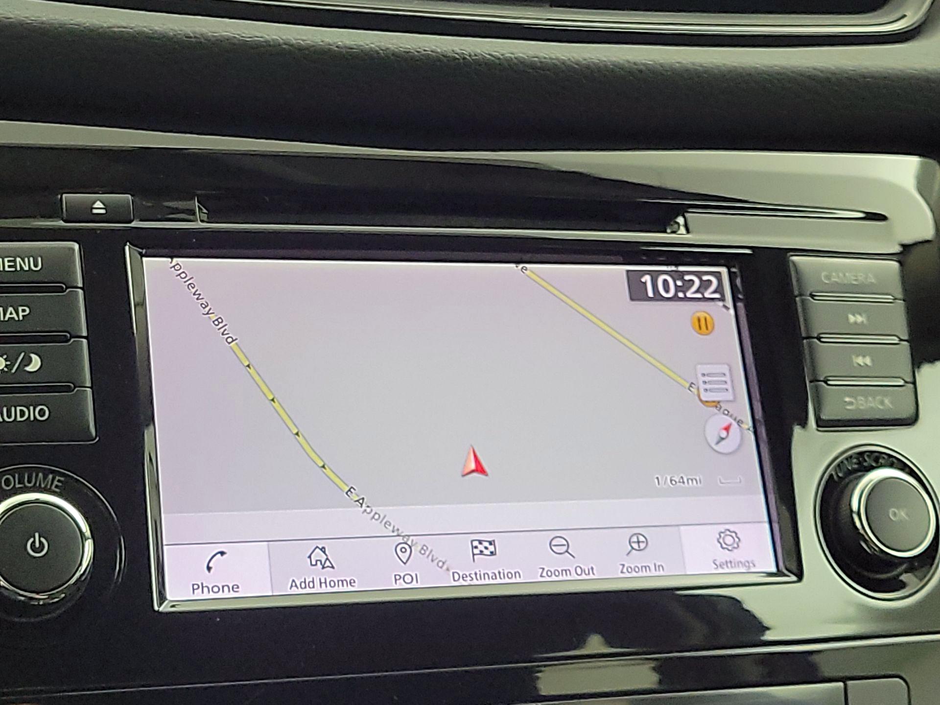 Thumbnail: 2018 Nissan Rogue - 14