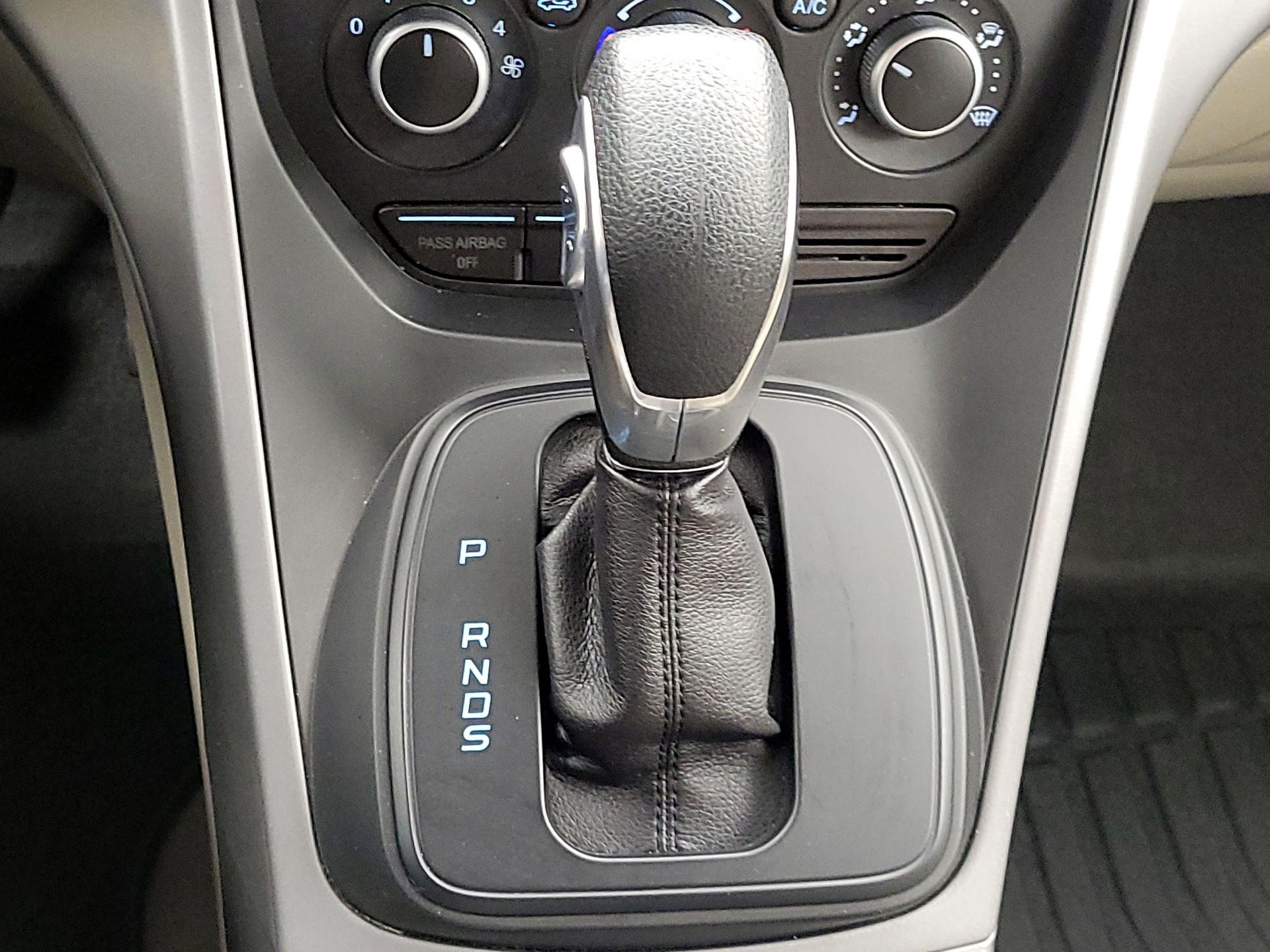 Thumbnail: 2014 Ford Escape - 17