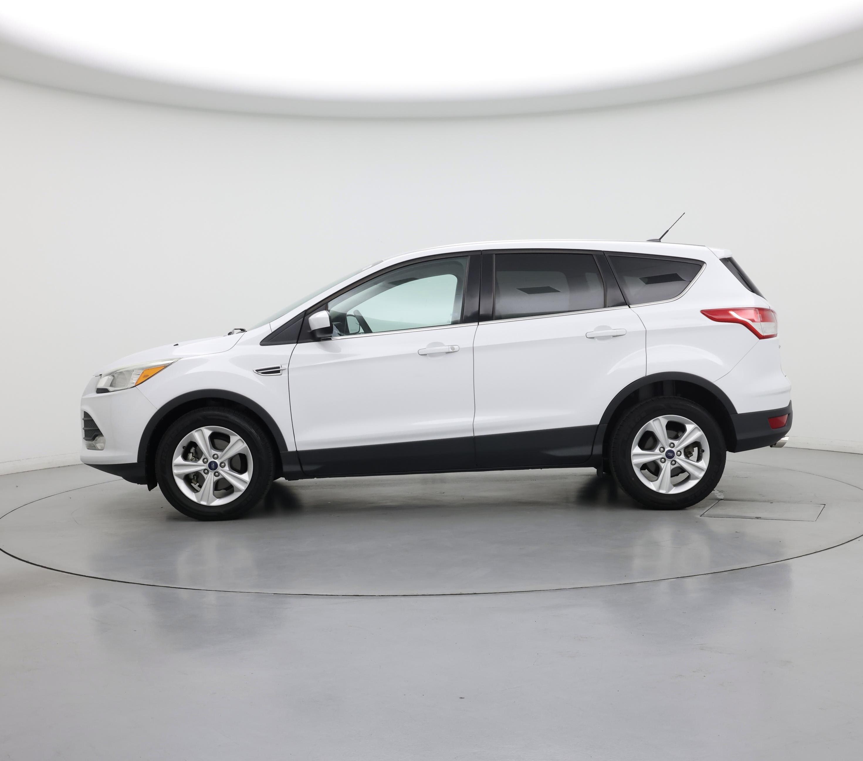 Thumbnail: 2014 Ford Escape - 3